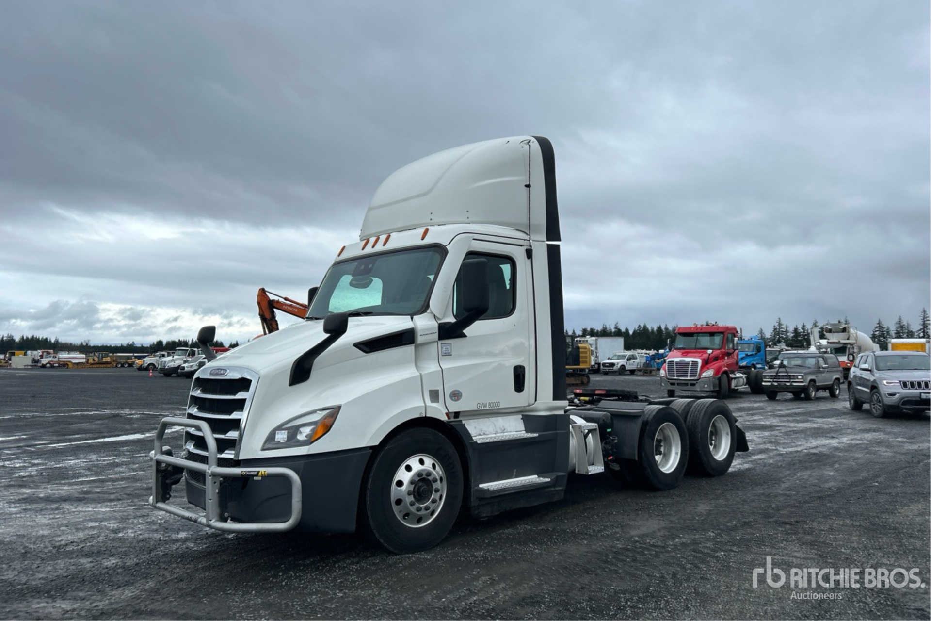 General Appearance with Picture, Left Front Corner