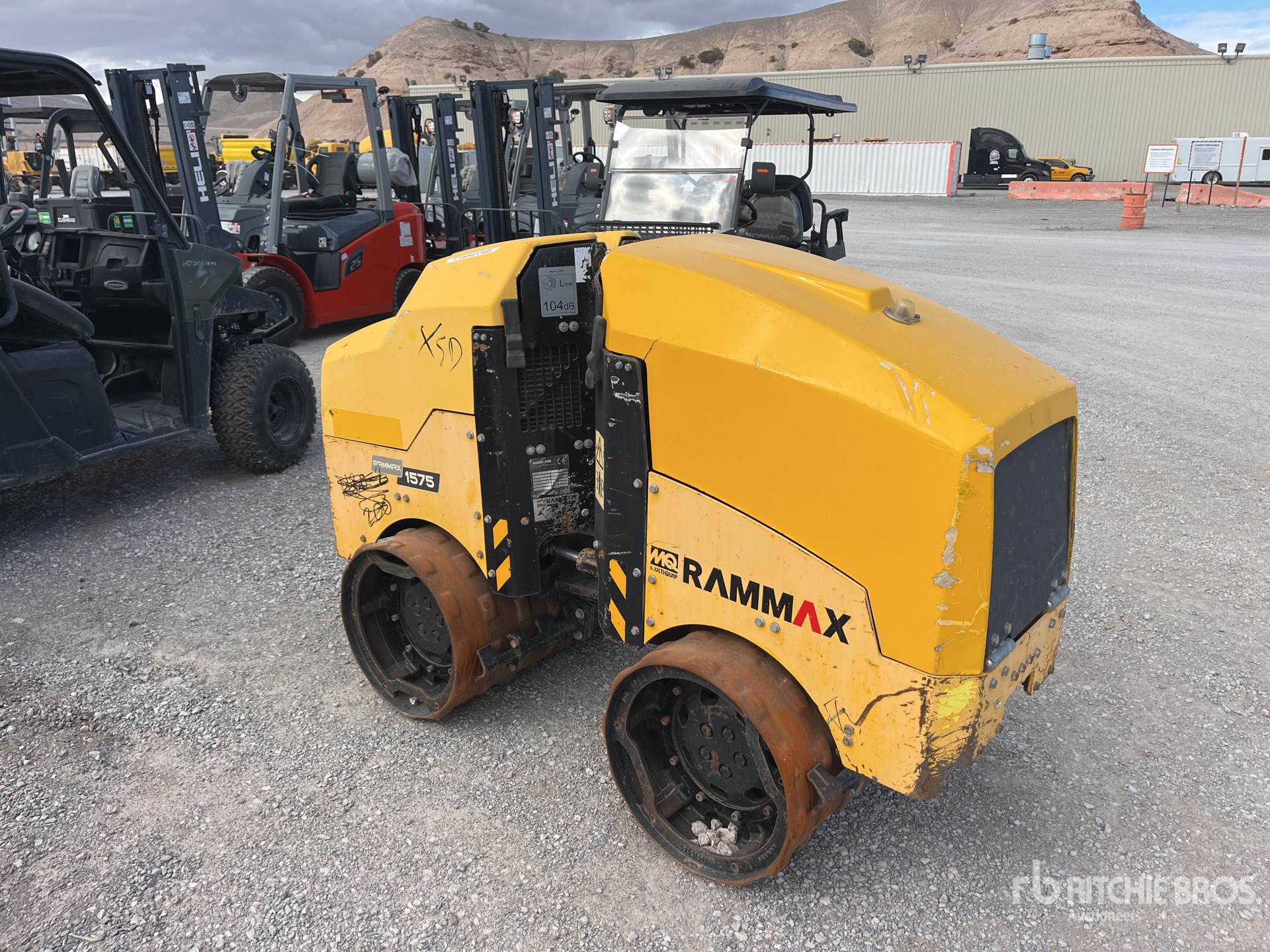 General Appearance with Picture, Right Front Corner