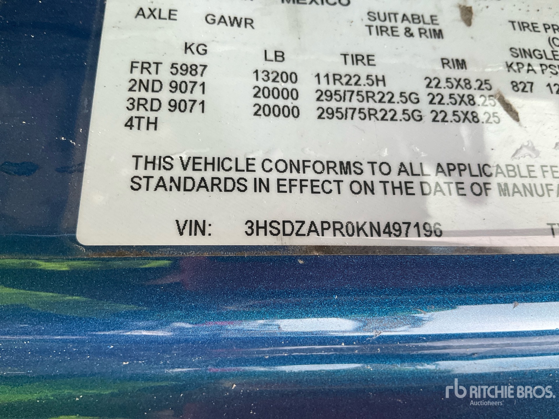 General Appearance with Numero seriale/numero d’identificazione del veicolo (VIN)