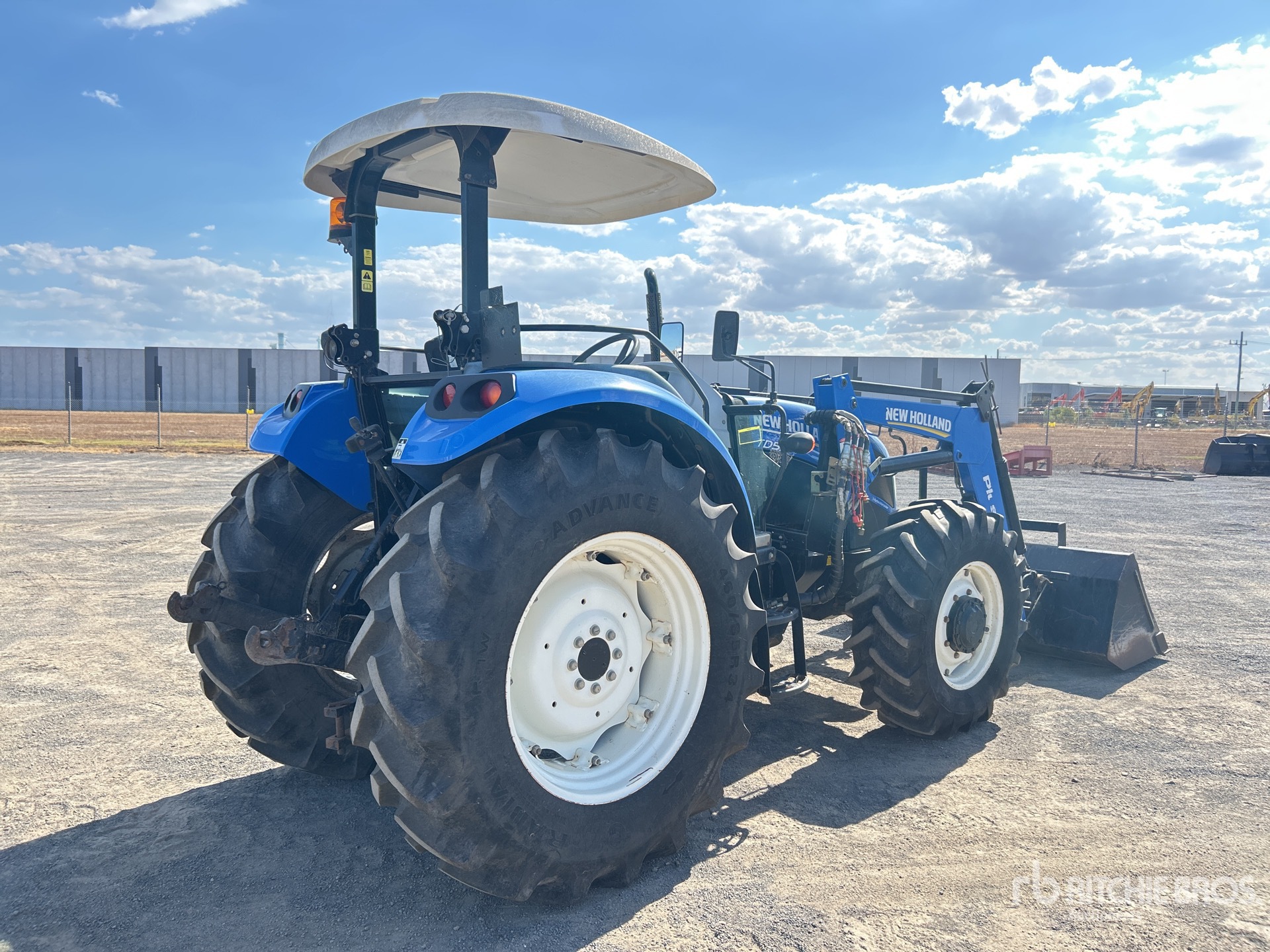 General Appearance with Picture, Right Rear Corner