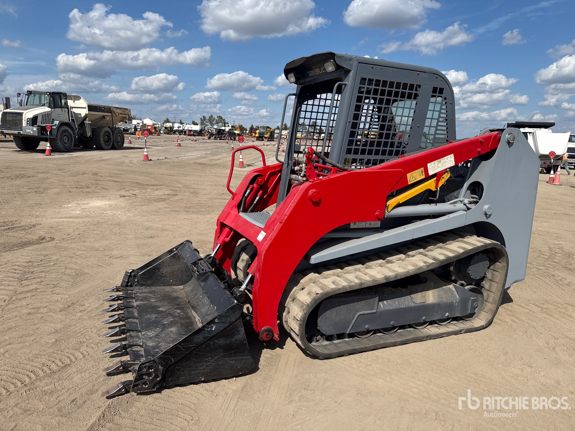 General Appearance with Bild, Ecke vorne links