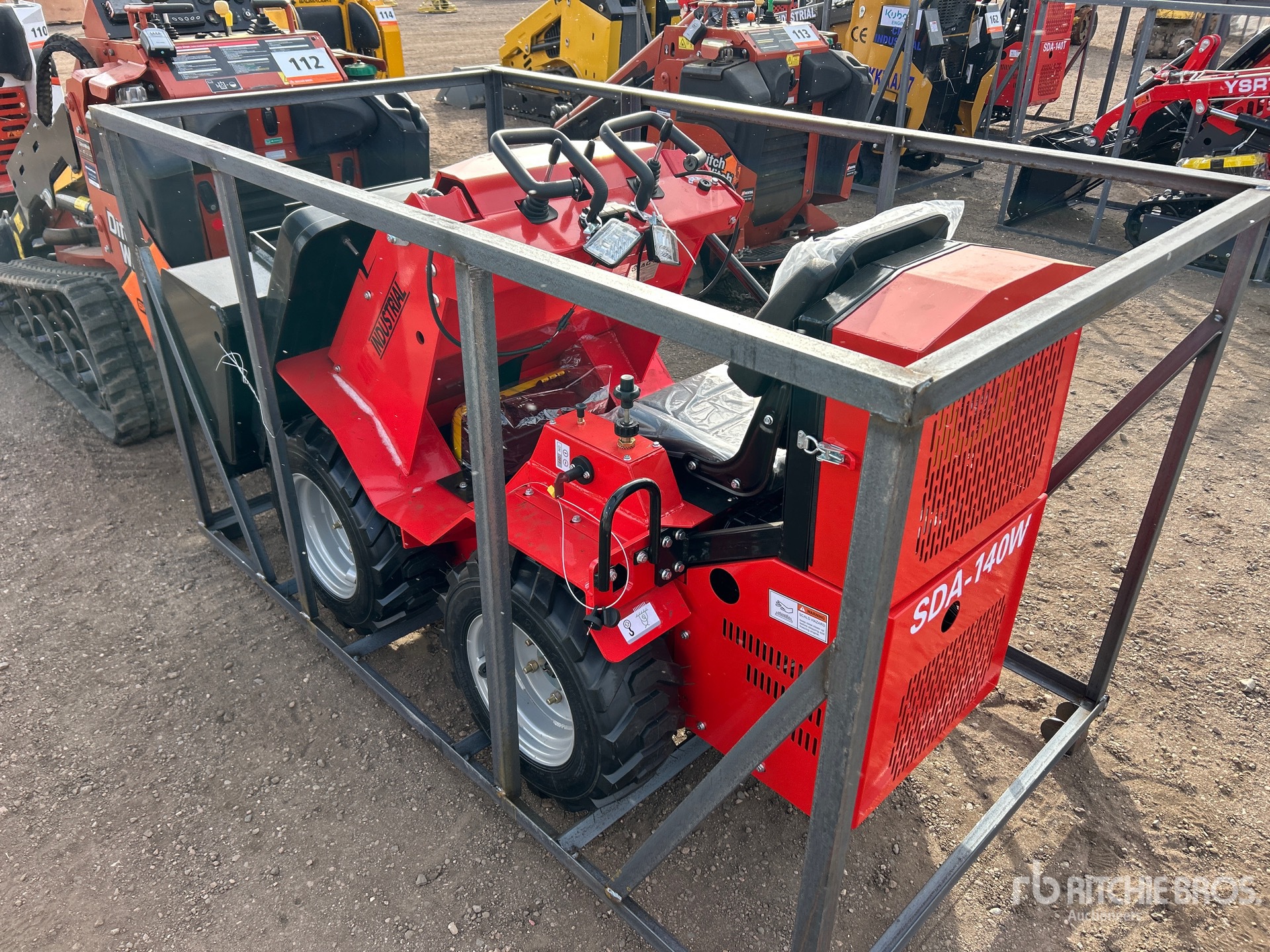 General Appearance with Bild, Ecke hinten links