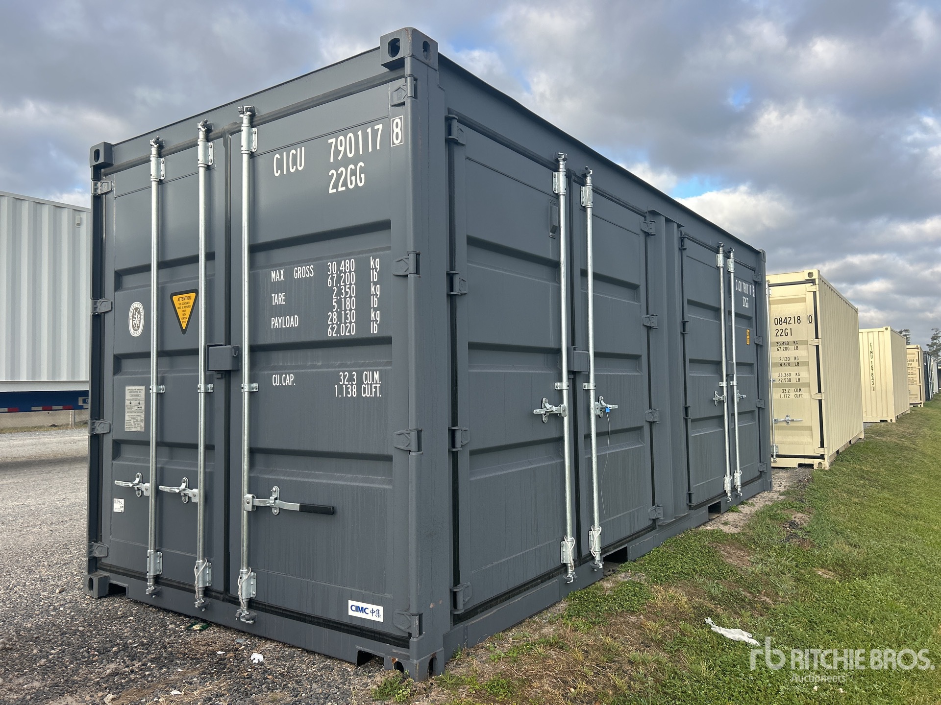 General Appearance with Picture, Left Front Corner