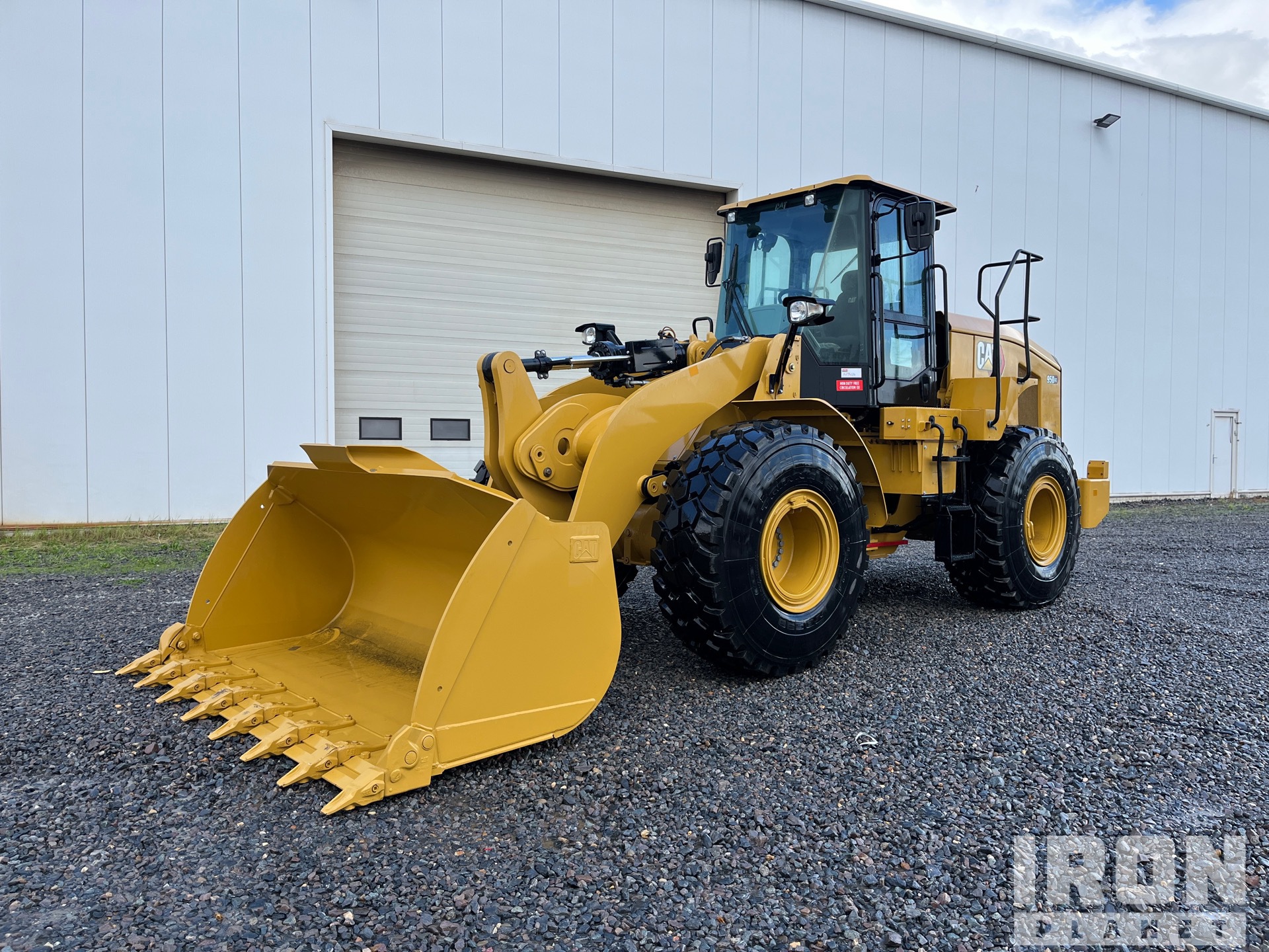 2024 Caterpillar 950 GC