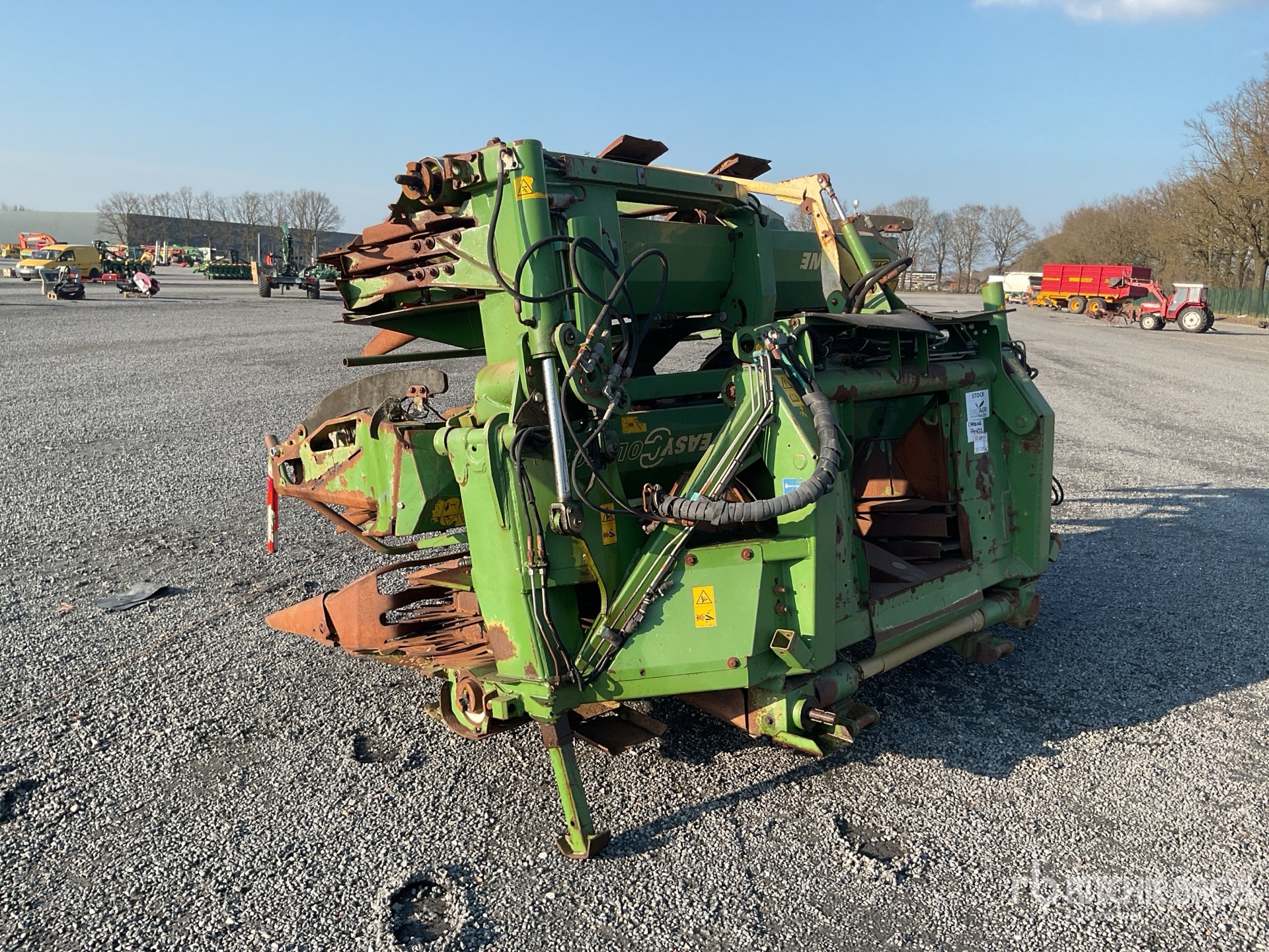 General Appearance with Foto, angolo posteriore sinistro