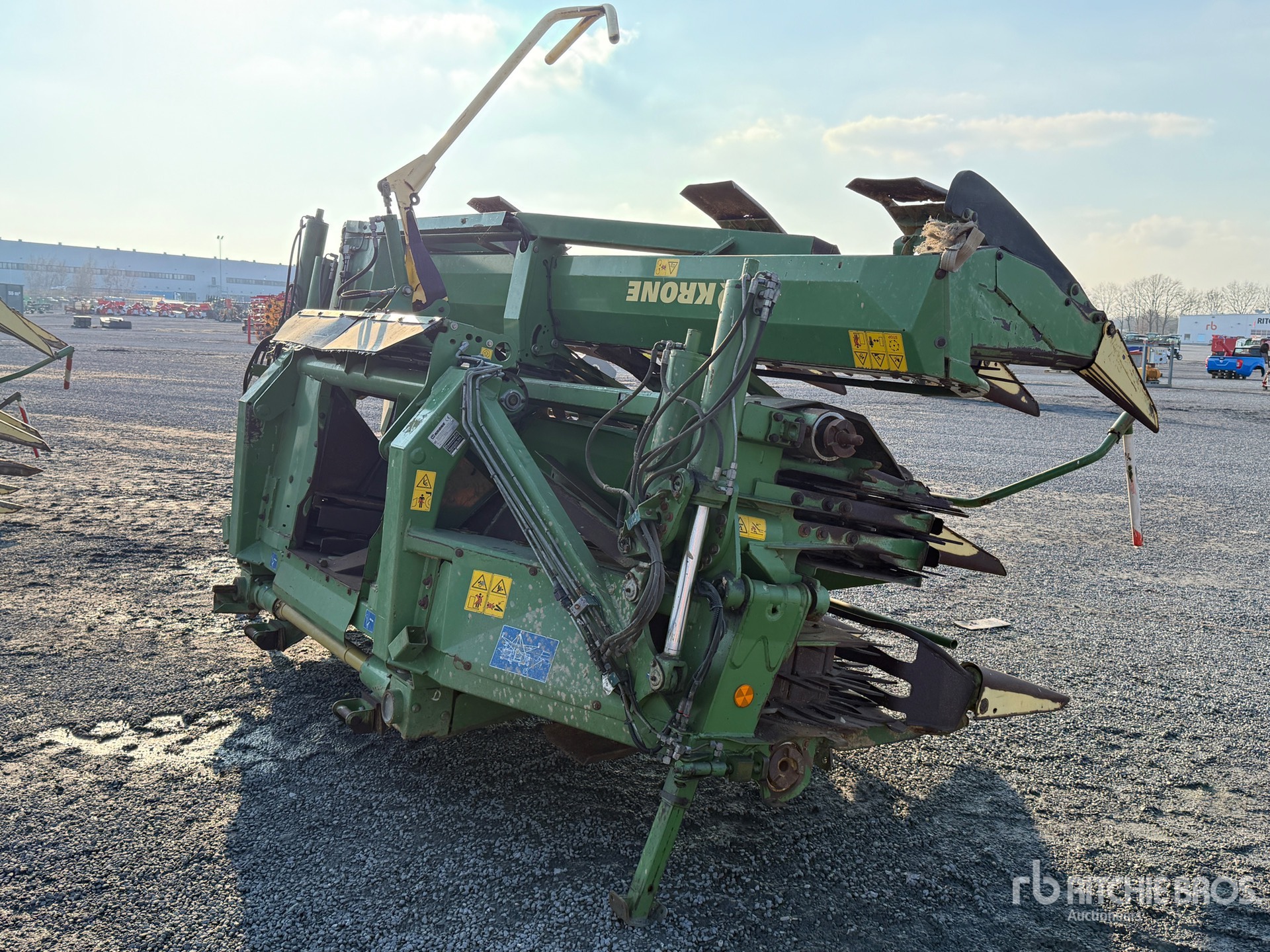 General Appearance with Foto, angolo anteriore sinistro