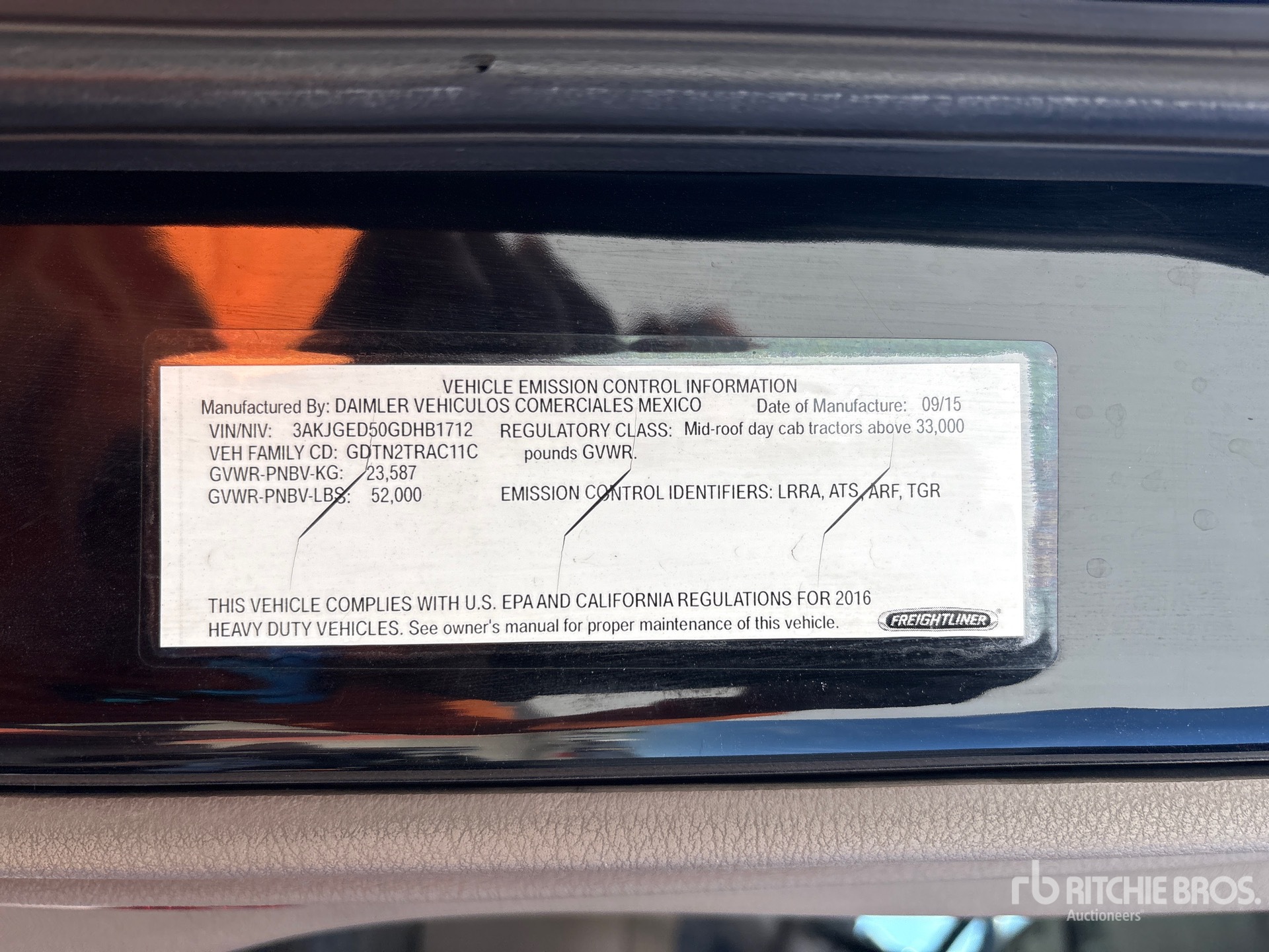 General Appearance with Numero seriale/numero d’identificazione del veicolo (VIN)