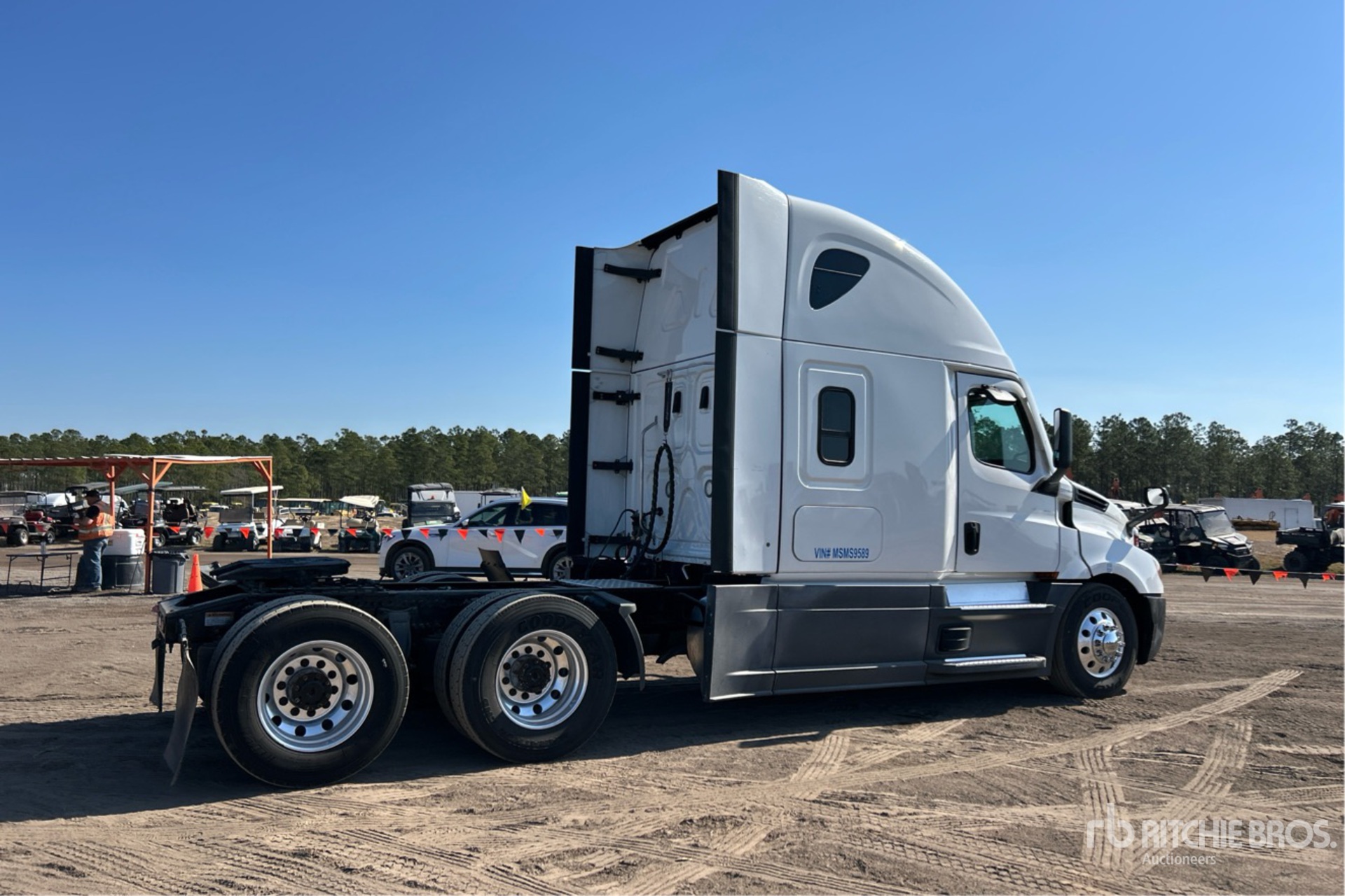 General Appearance with Imagen: esquina trasera derecha