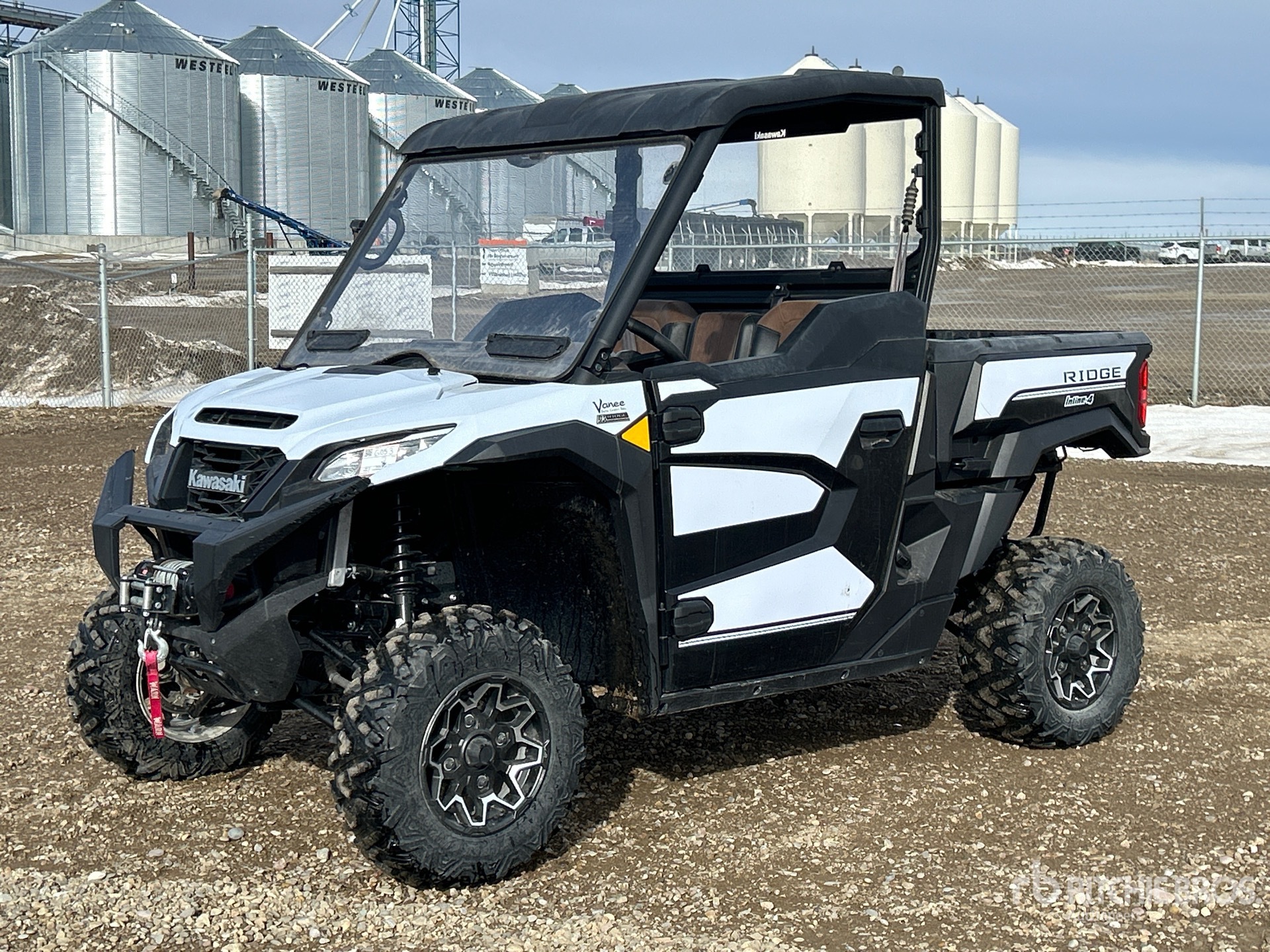 General Appearance with Imagen: esquina delantera izquierda