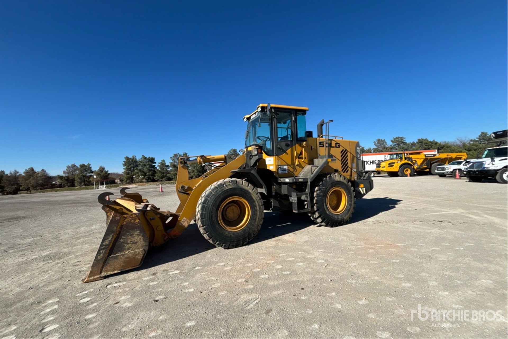 General Appearance with Image, coin avant gauche