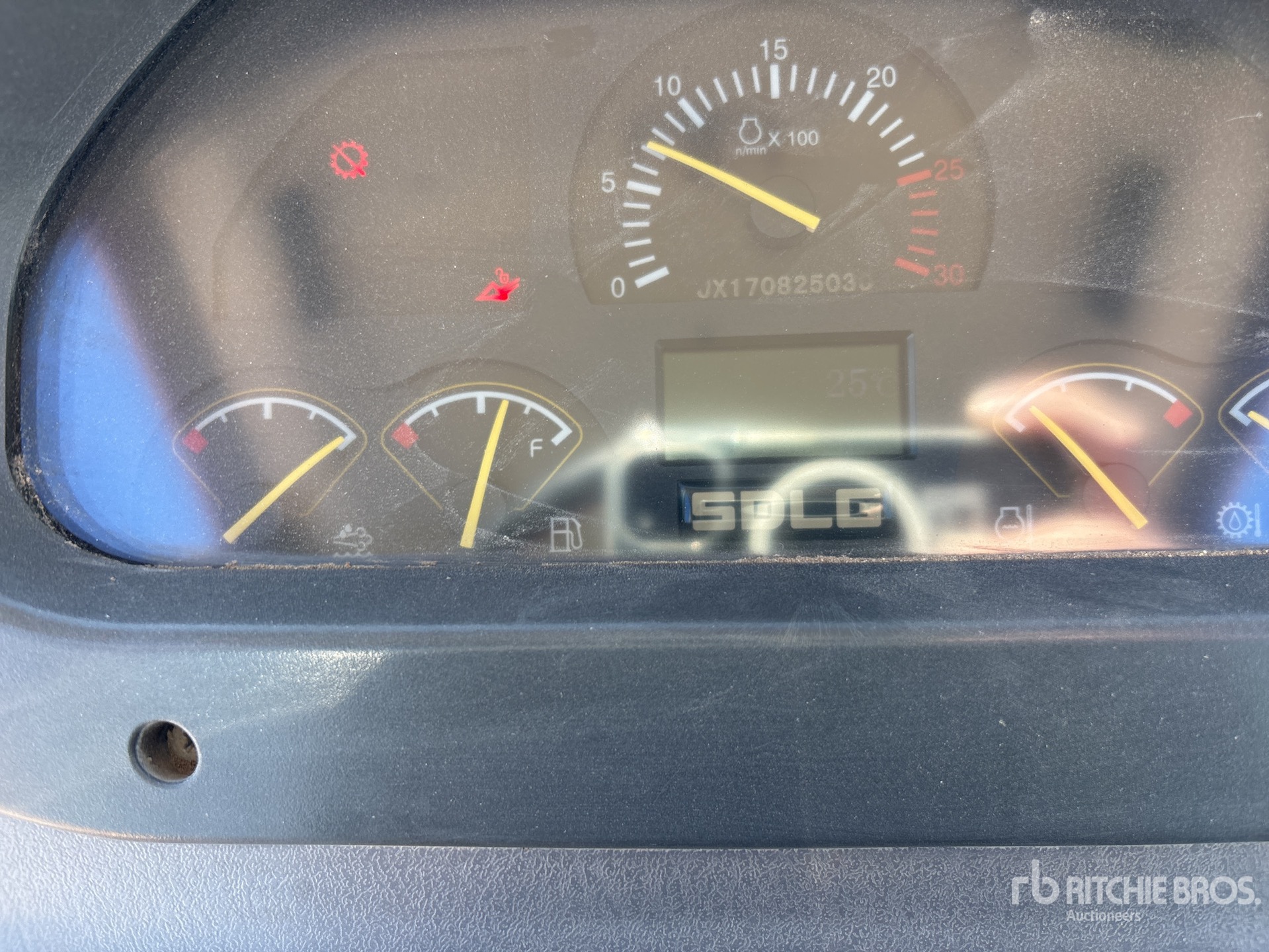 General Appearance with Hour Meter / Odometer