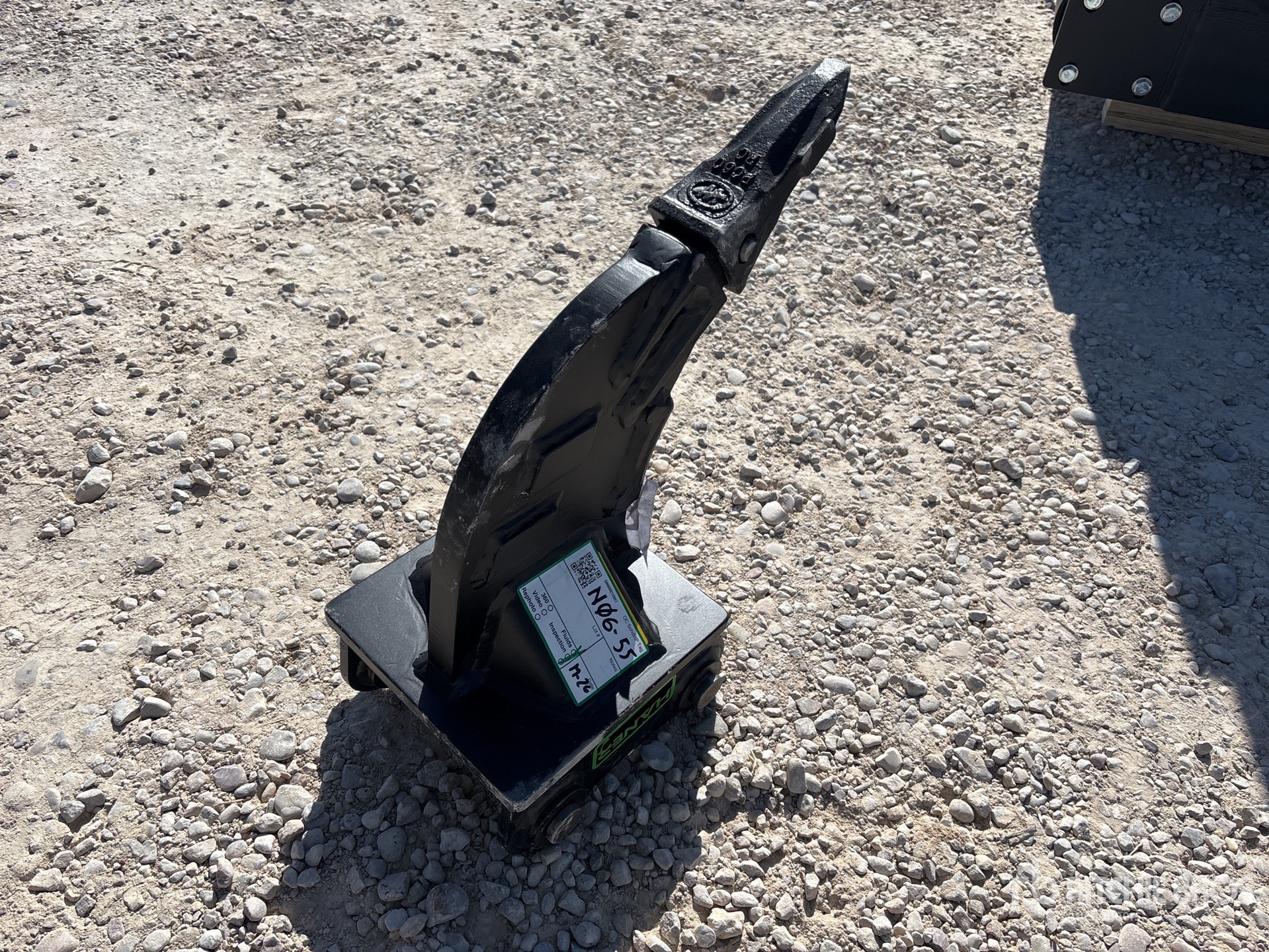 General Appearance with Bild, Ecke hinten rechts