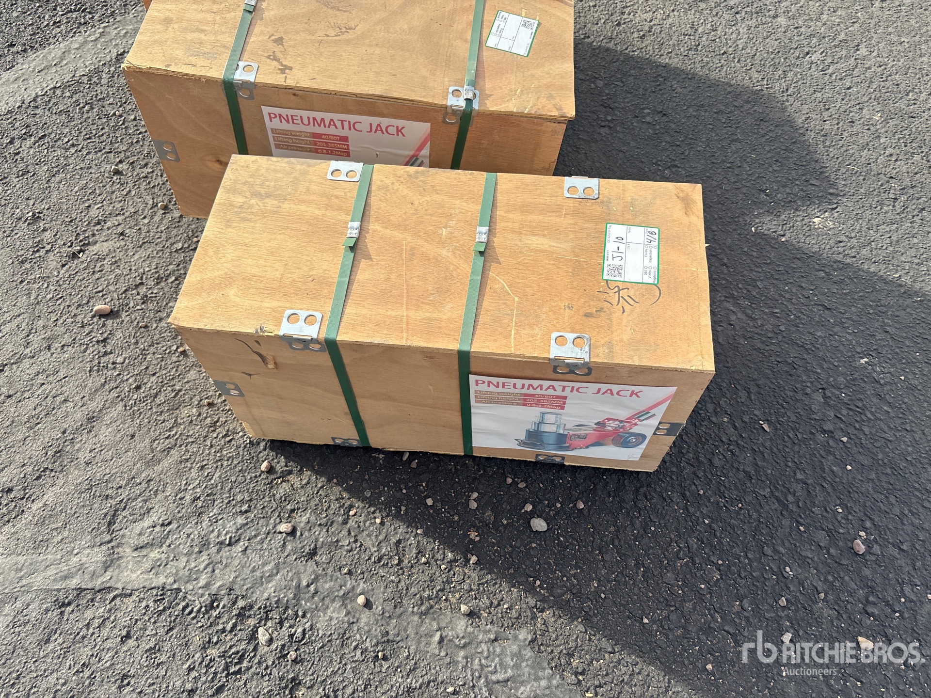 General Appearance with Foto, angolo anteriore sinistro