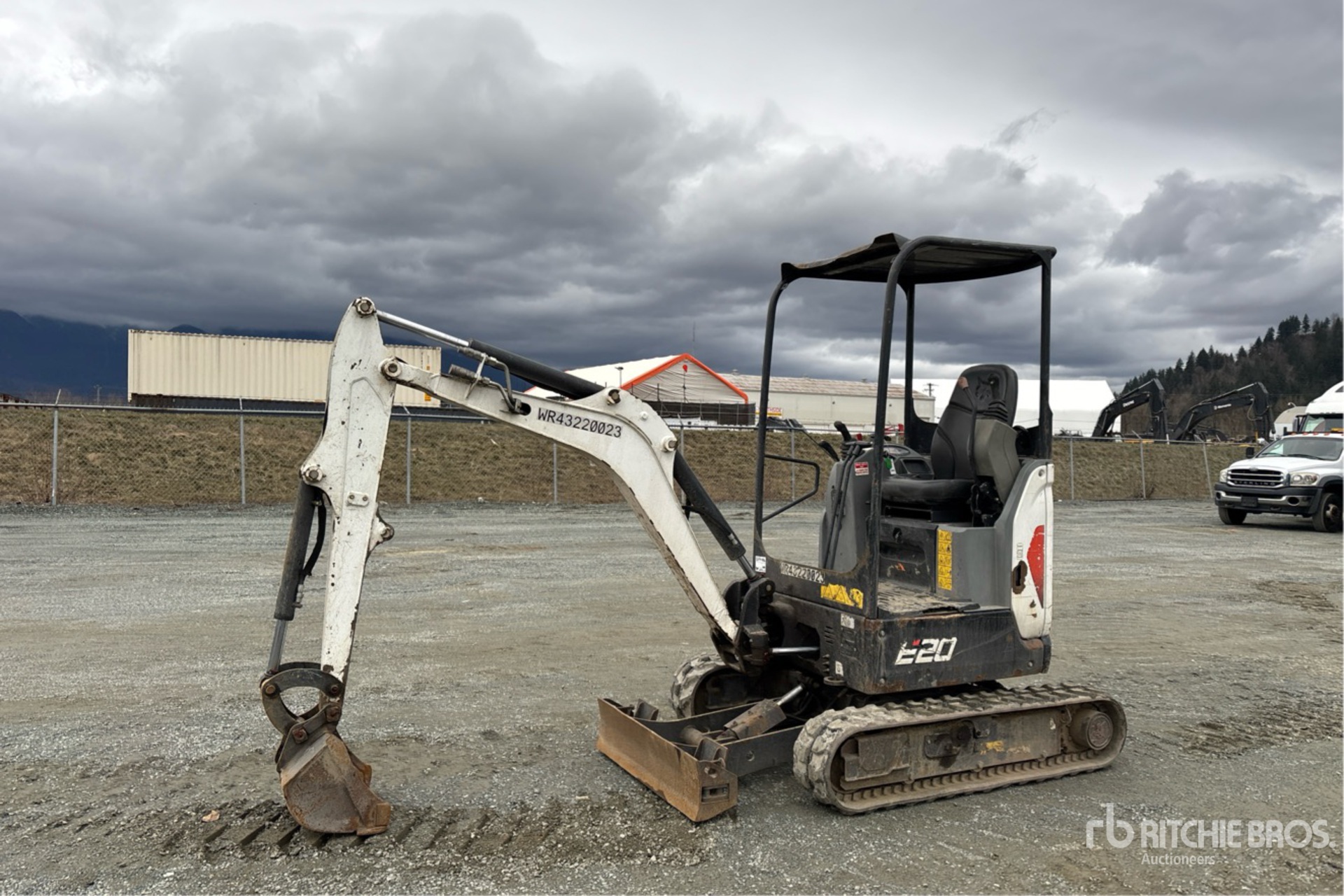 General Appearance with Imagen: esquina delantera izquierda