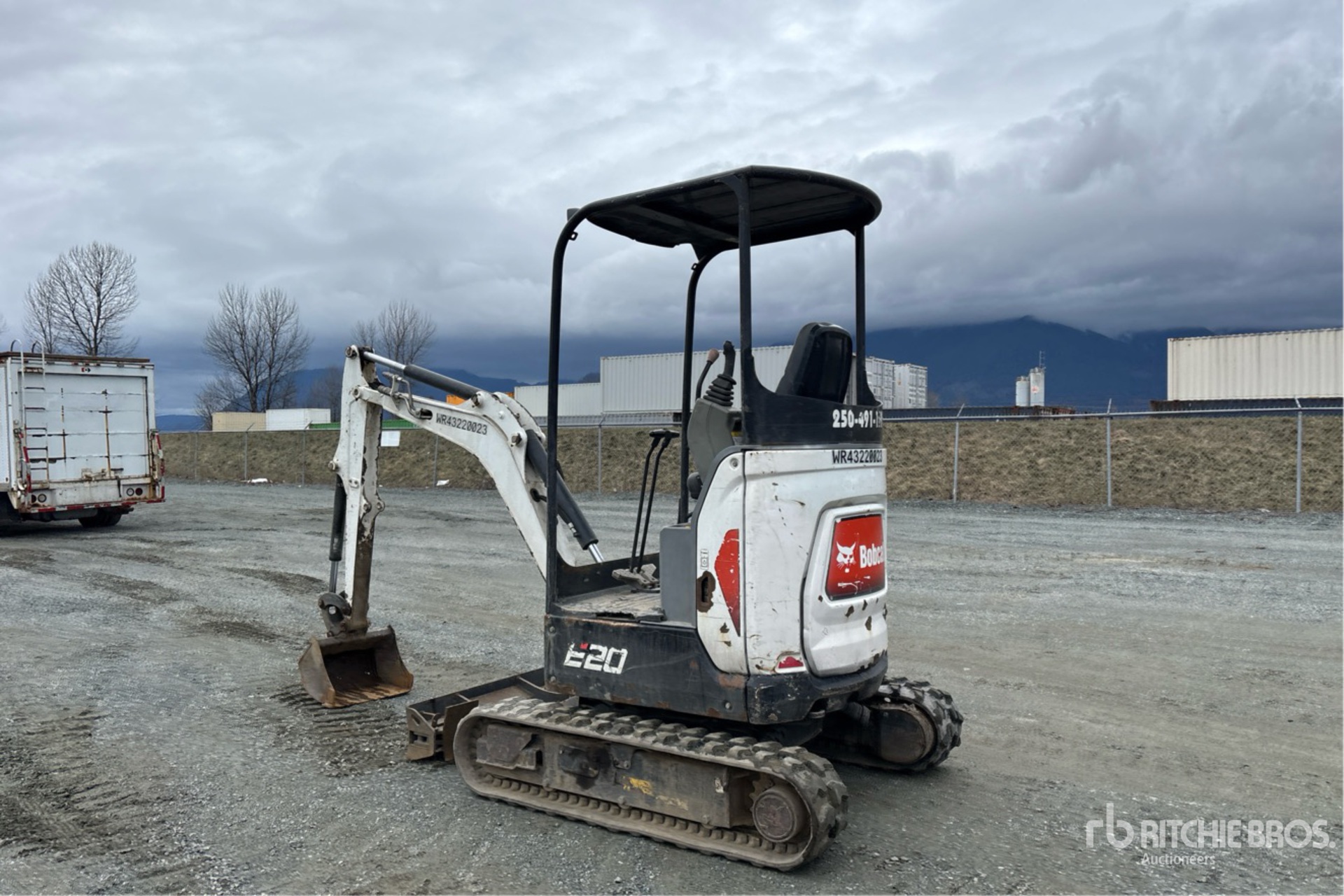 General Appearance with Imagen: esquina trasera izquierda