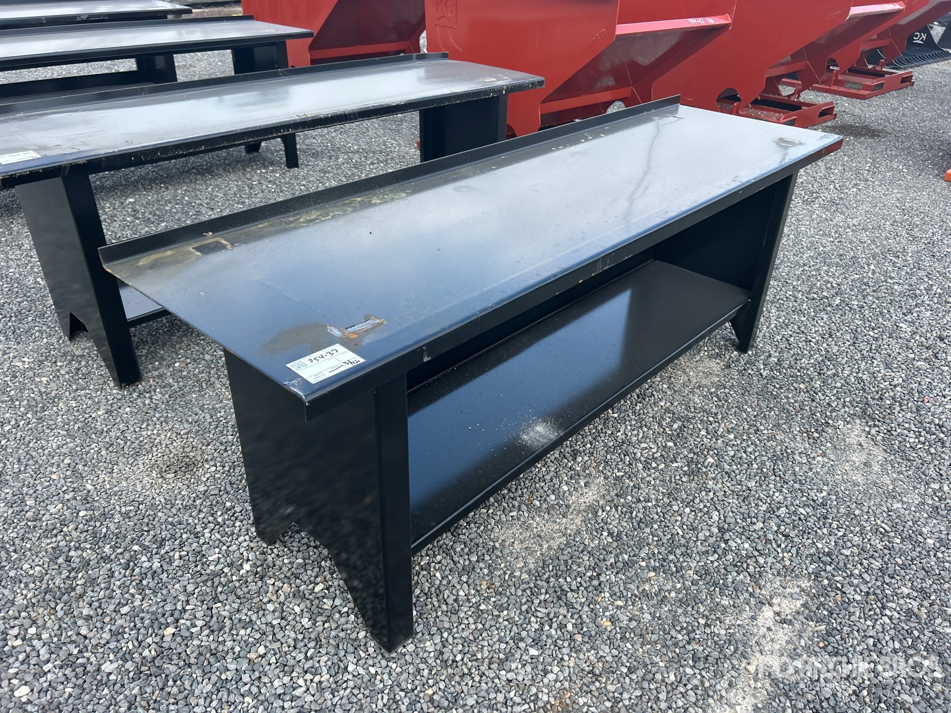 General Appearance with Image, coin avant droit