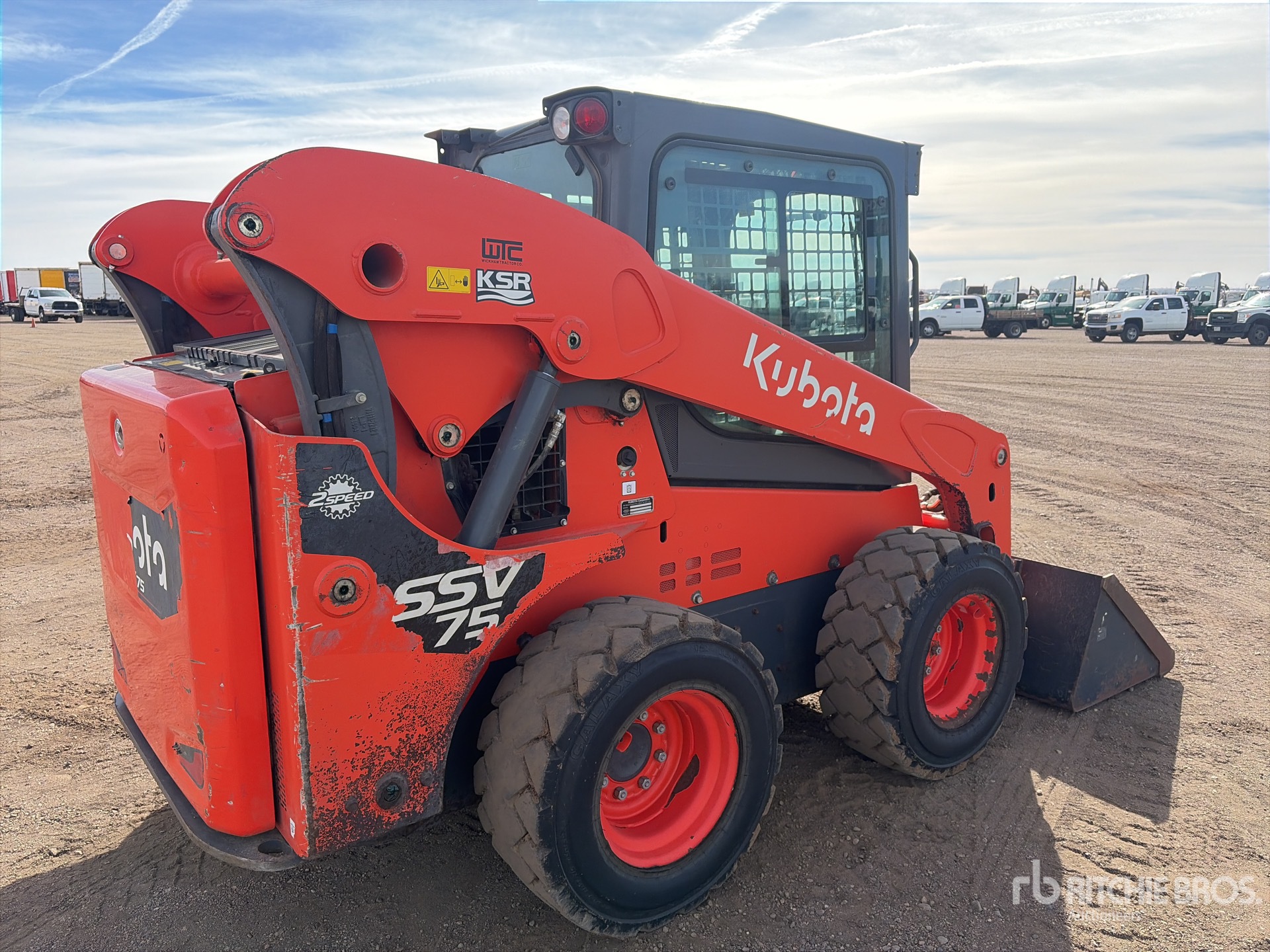 General Appearance with Imagen: esquina trasera derecha