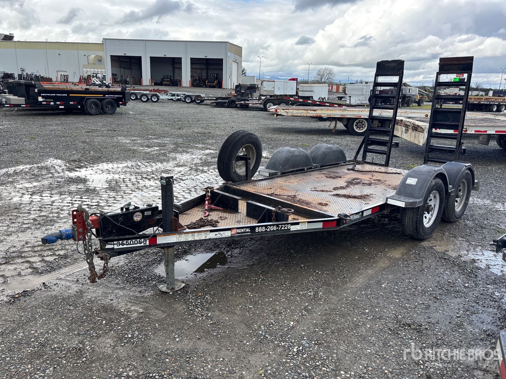 General Appearance with Featured Photo