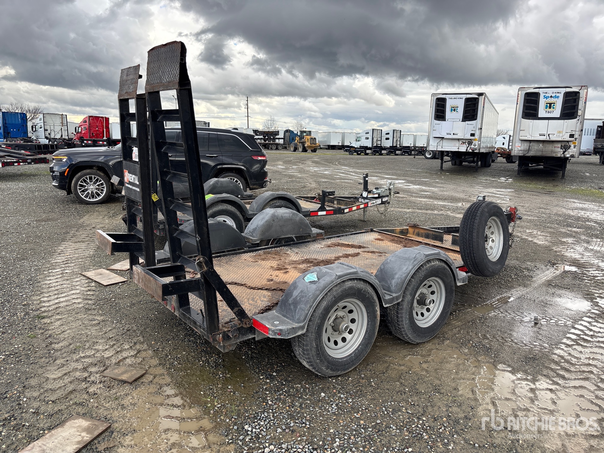 General Appearance with Picture, Right Rear Corner