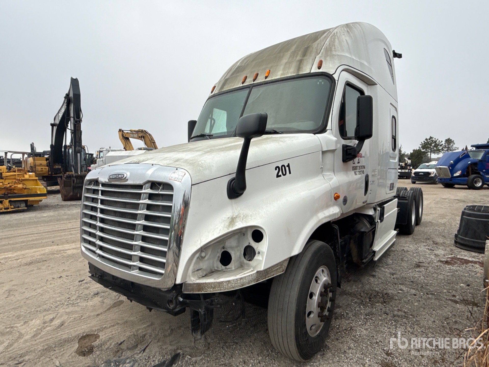 General Appearance with Picture, Left Front Corner