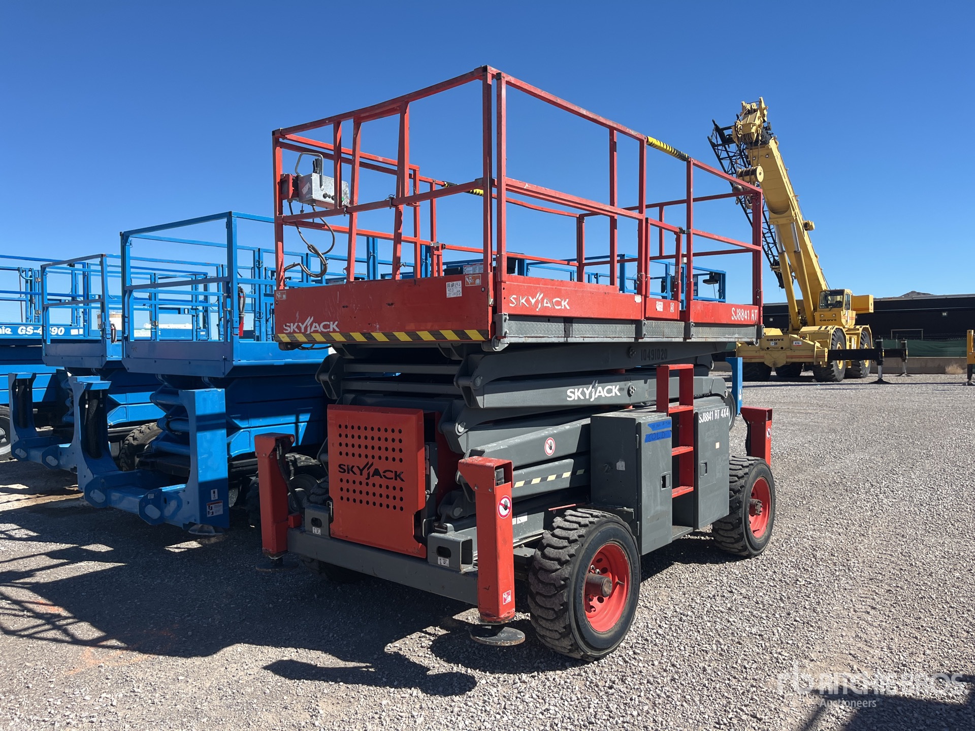 General Appearance with Imagen: esquina trasera izquierda