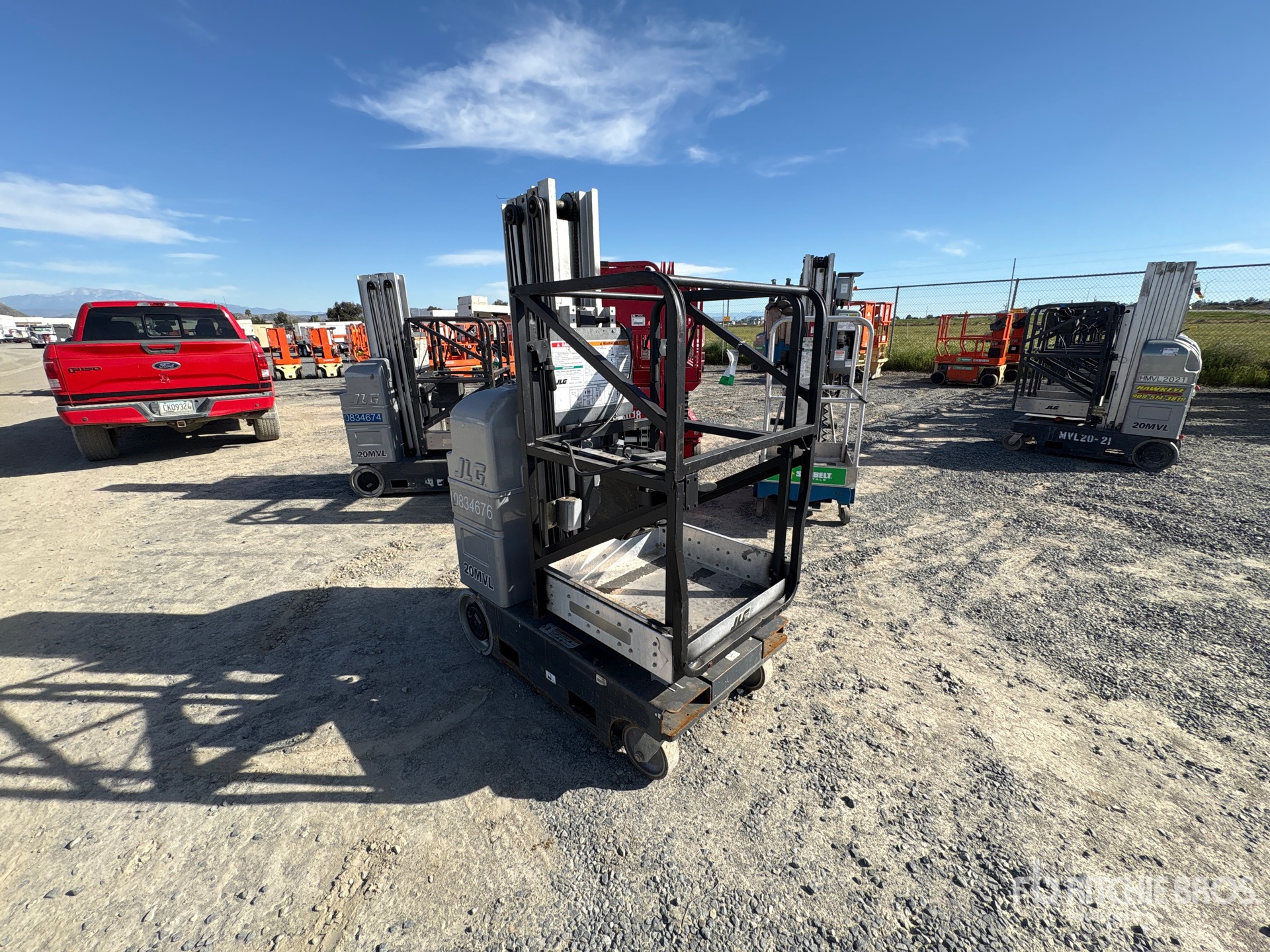 General Appearance with Picture, Right Front Corner