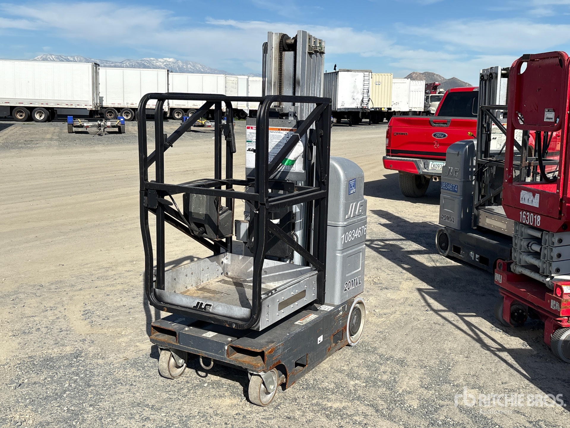 General Appearance with Picture, Left Front Corner