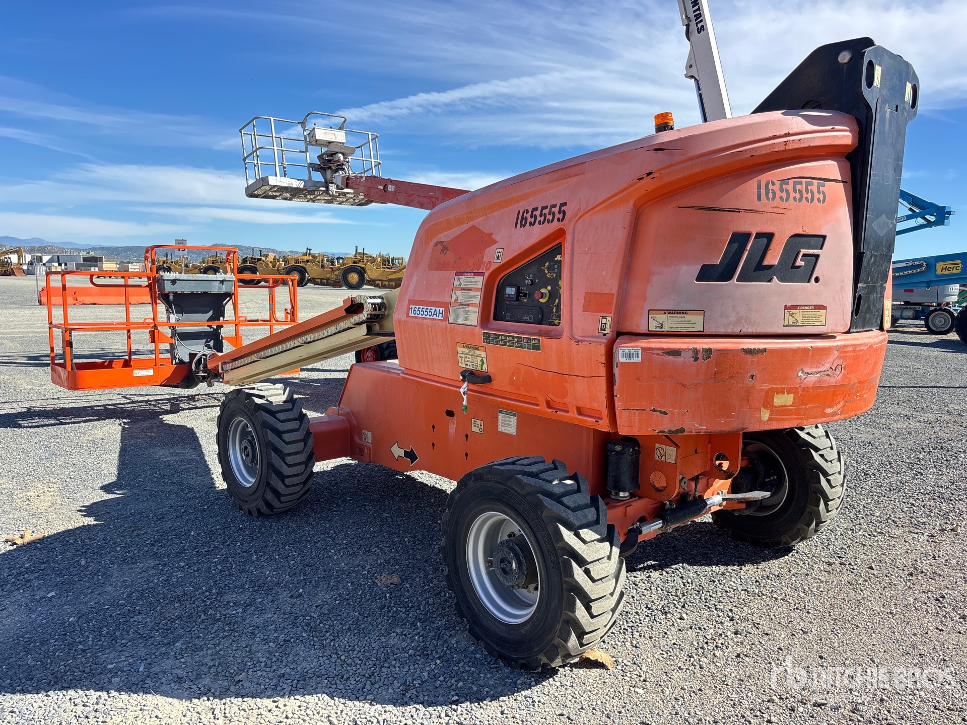 General Appearance with Picture, Left Rear Corner