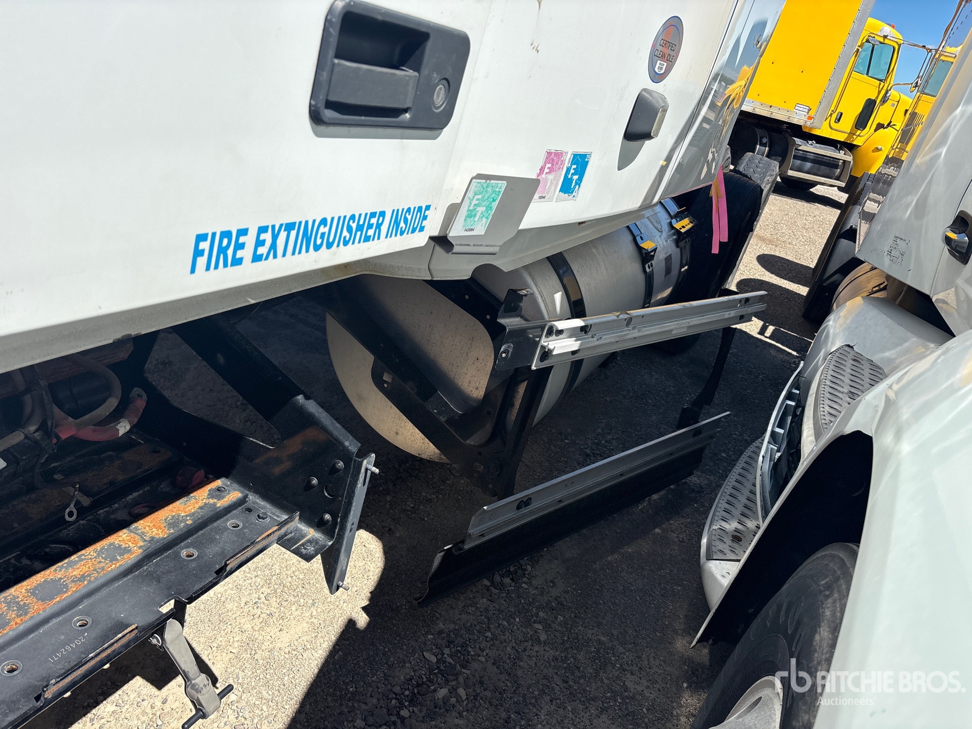 2024 Volvo VNL760