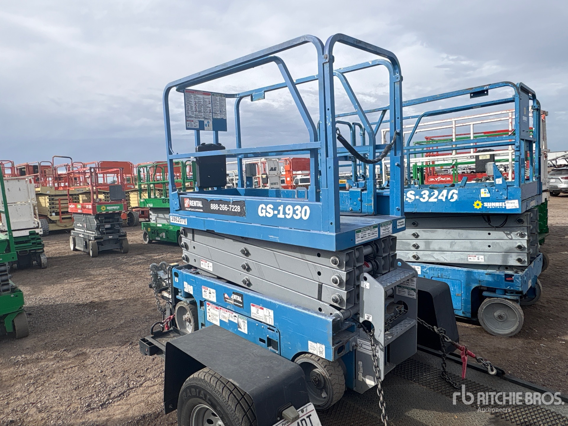 General Appearance with Bild, Ecke hinten links