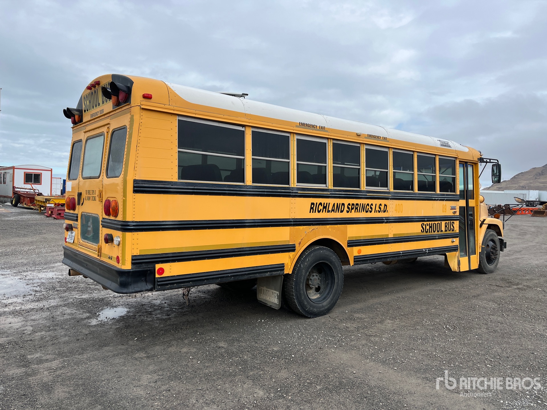 General Appearance with Picture, Right Rear Corner