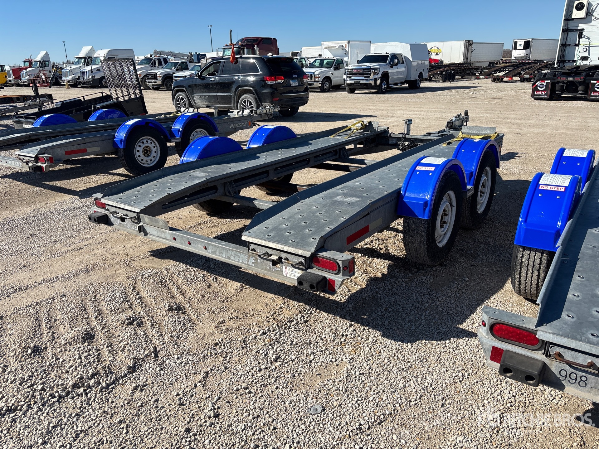 General Appearance with Imagen: esquina trasera derecha