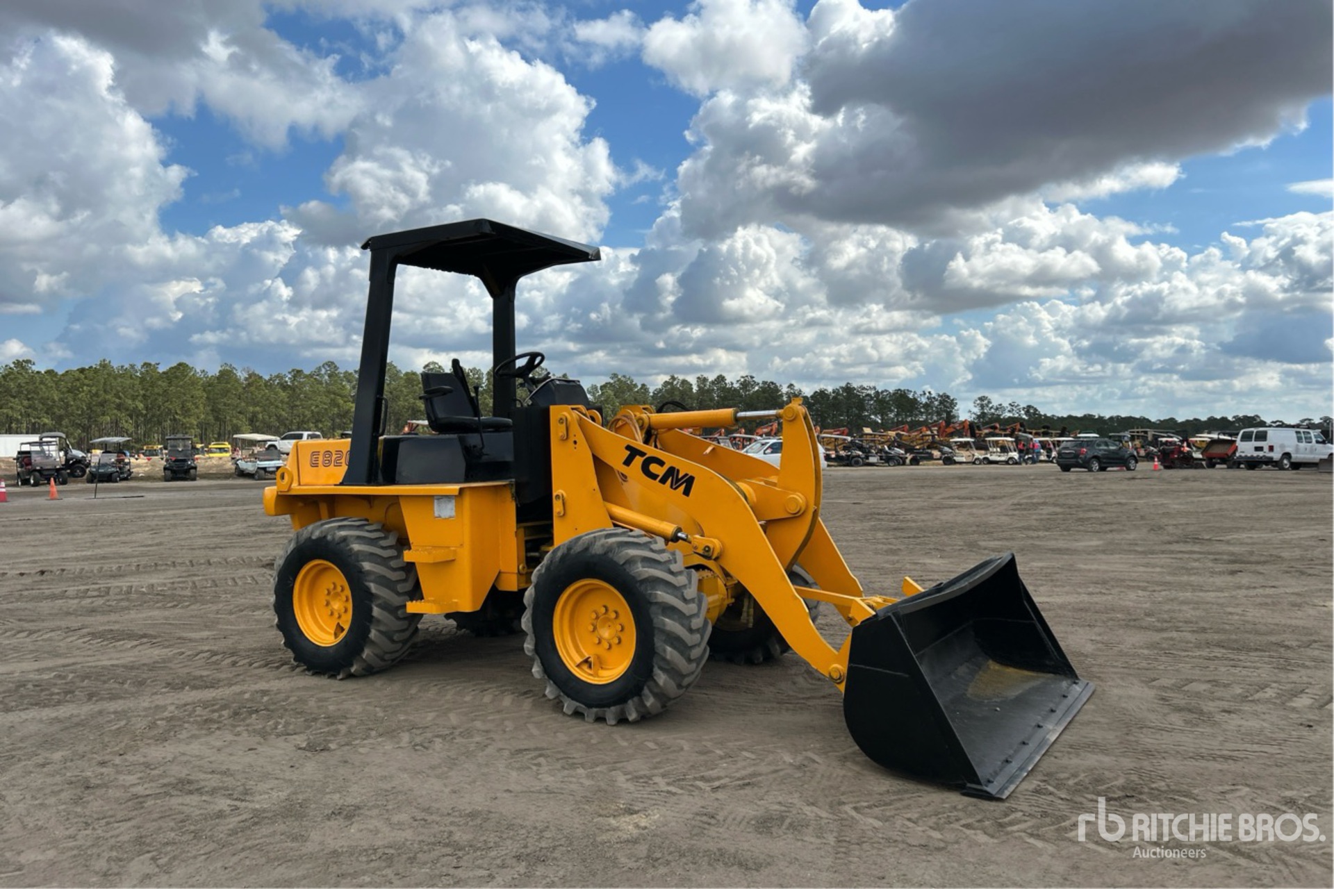 General Appearance with Picture, Right Front Corner