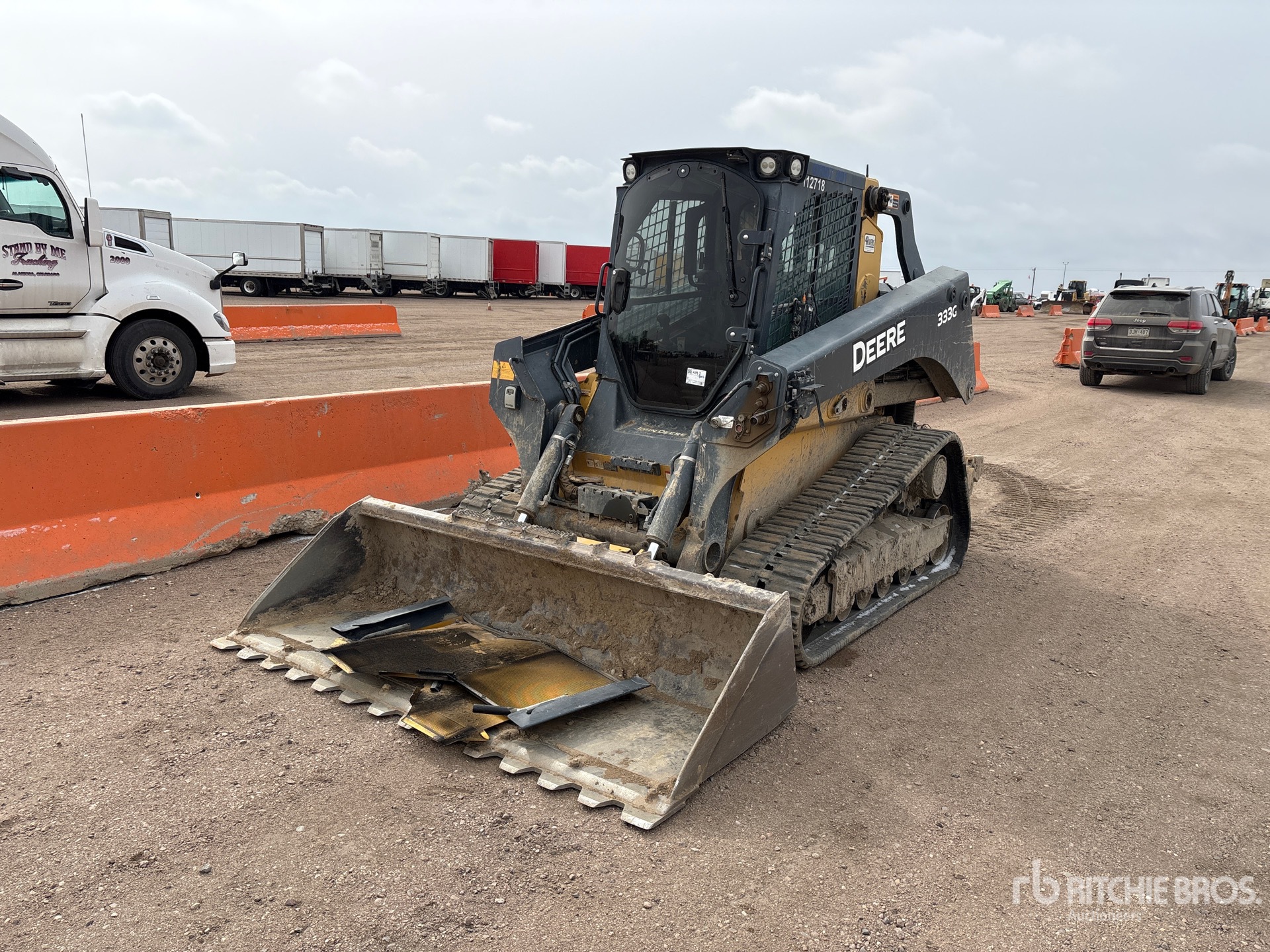 General Appearance with Picture, Left Front Corner