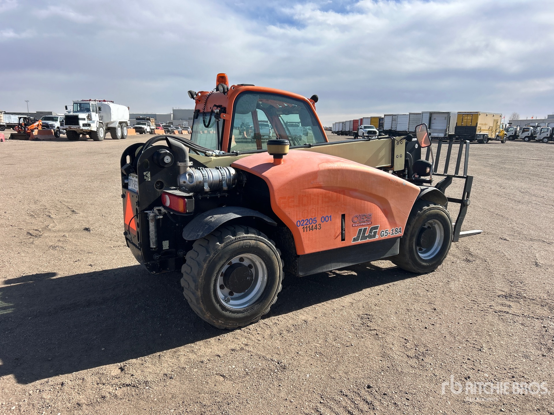 General Appearance with Picture, Right Rear Corner