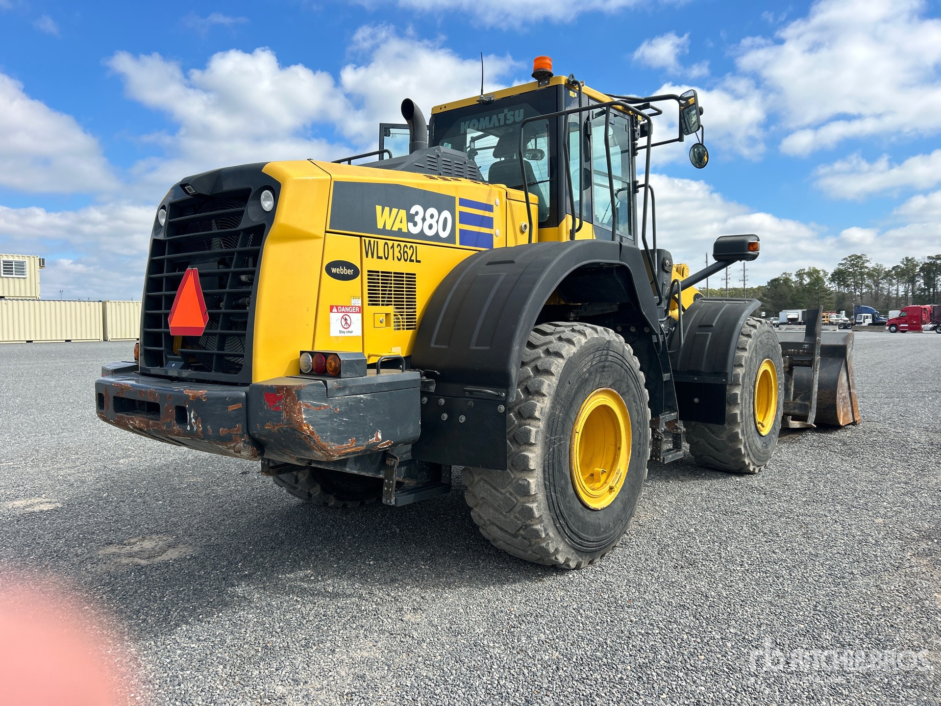 General Appearance with Picture, Right Rear Corner