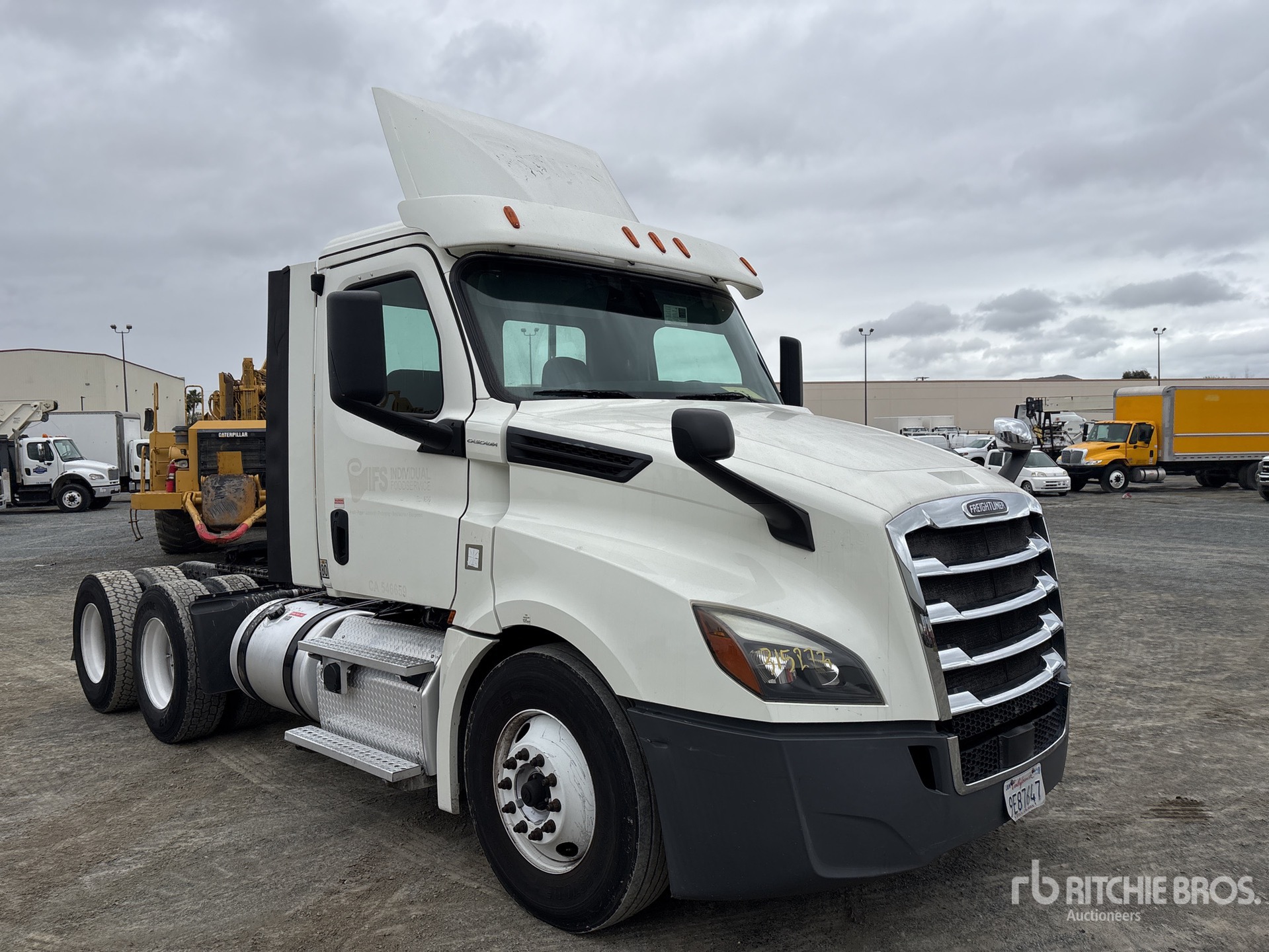 General Appearance with Image, coin avant droit