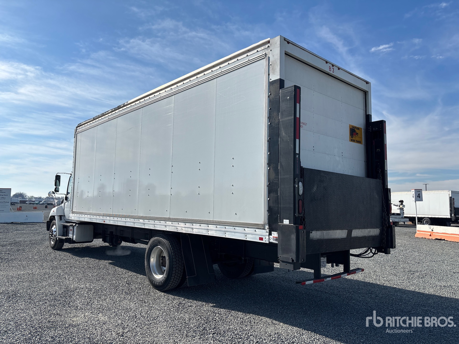 General Appearance with Imagen: esquina trasera izquierda