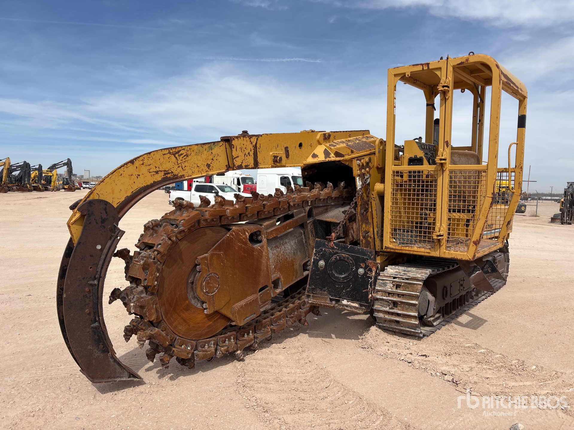 General Appearance with Bild, Ecke vorne links