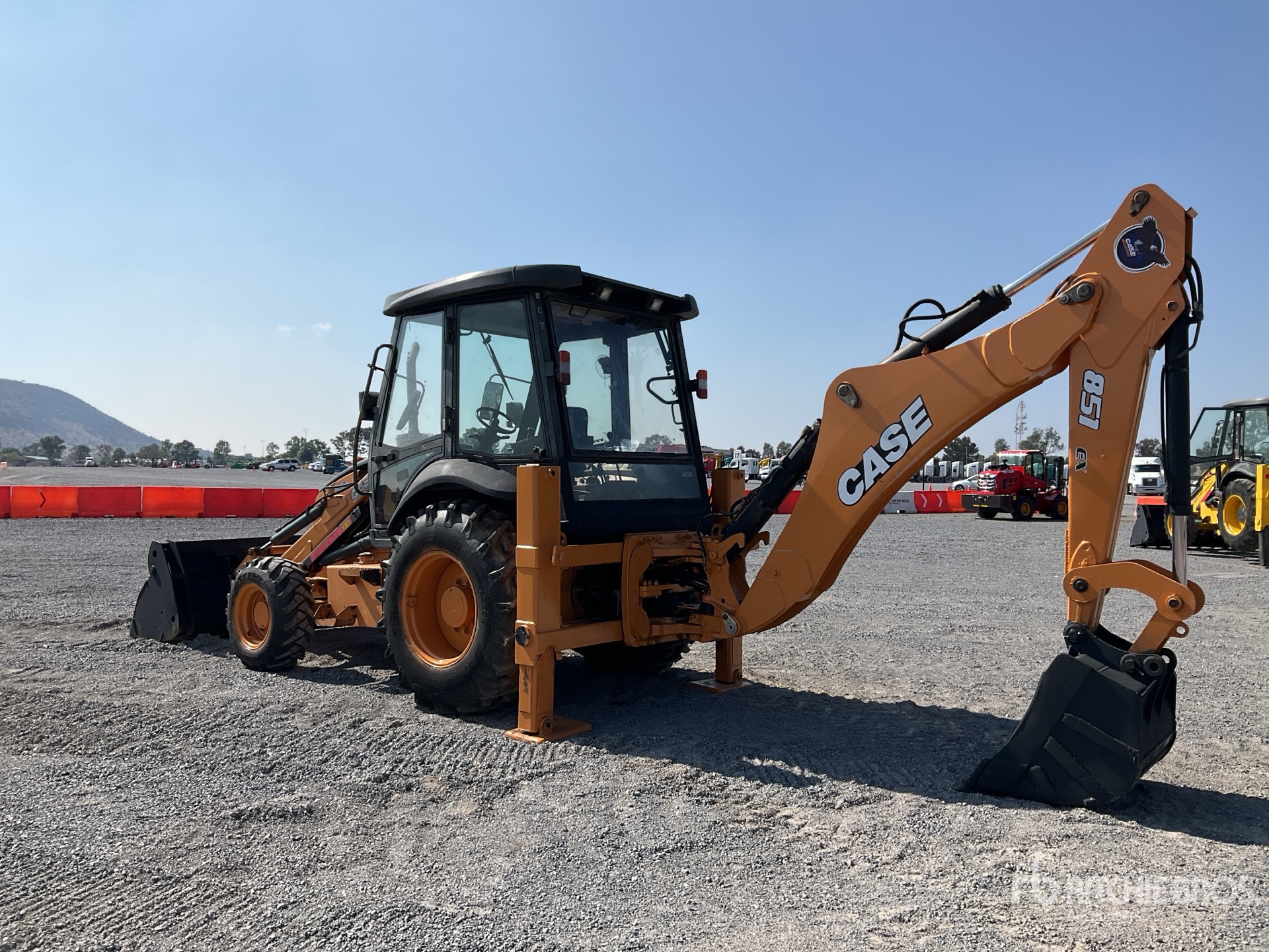 General Appearance with Imagen: esquina trasera izquierda