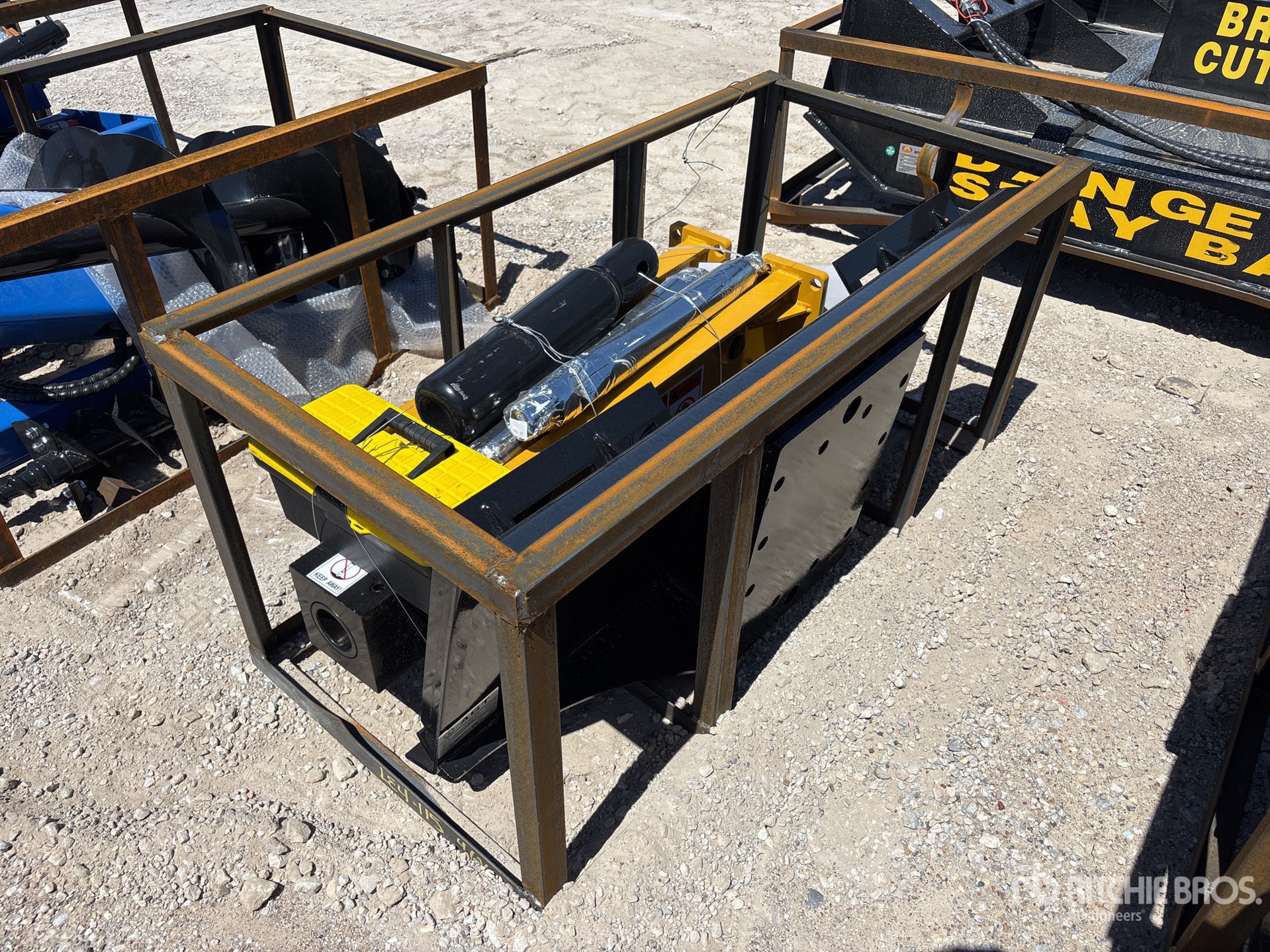 General Appearance with Imagen: esquina trasera izquierda