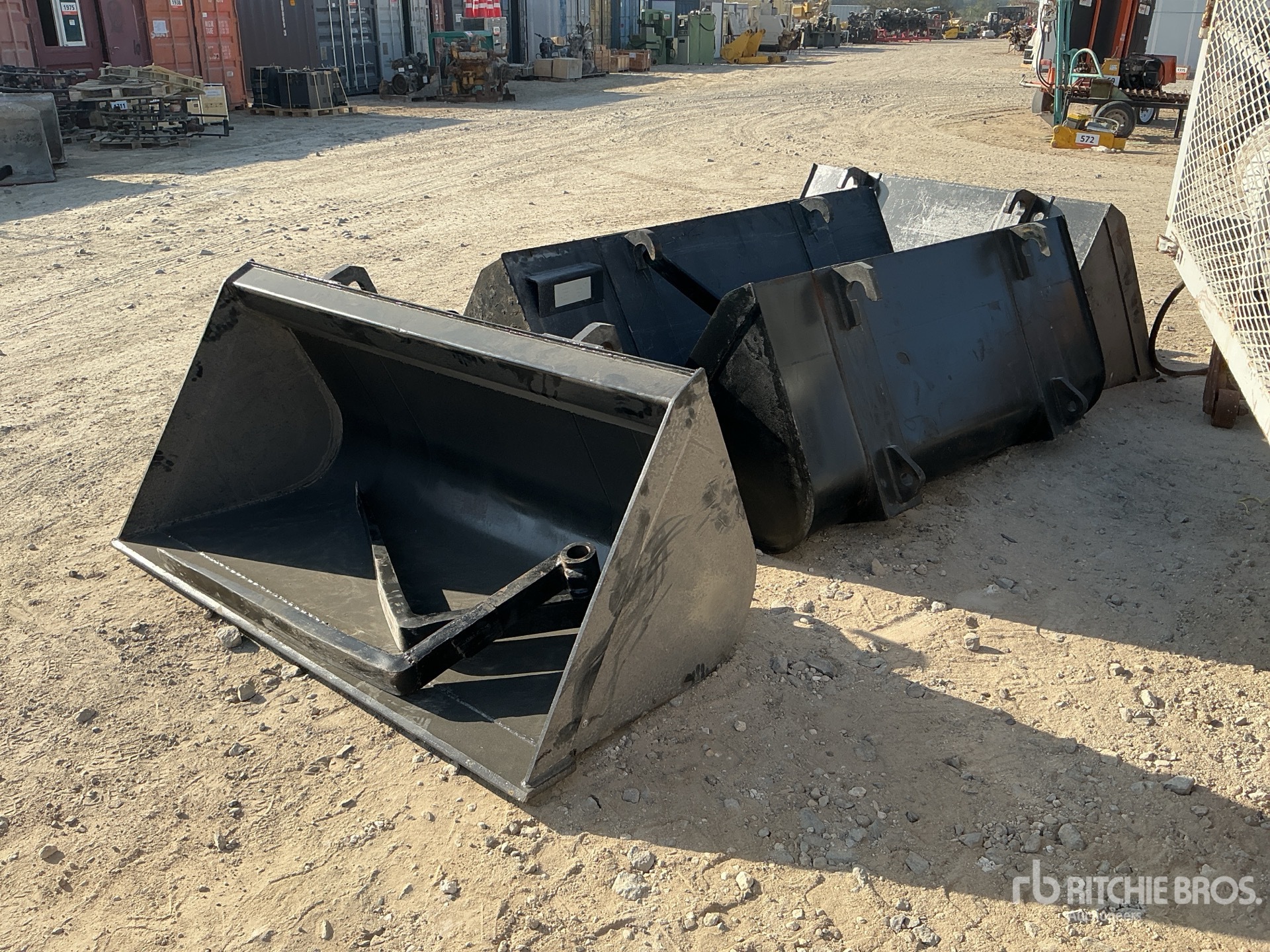 General Appearance with Foto, angolo anteriore sinistro