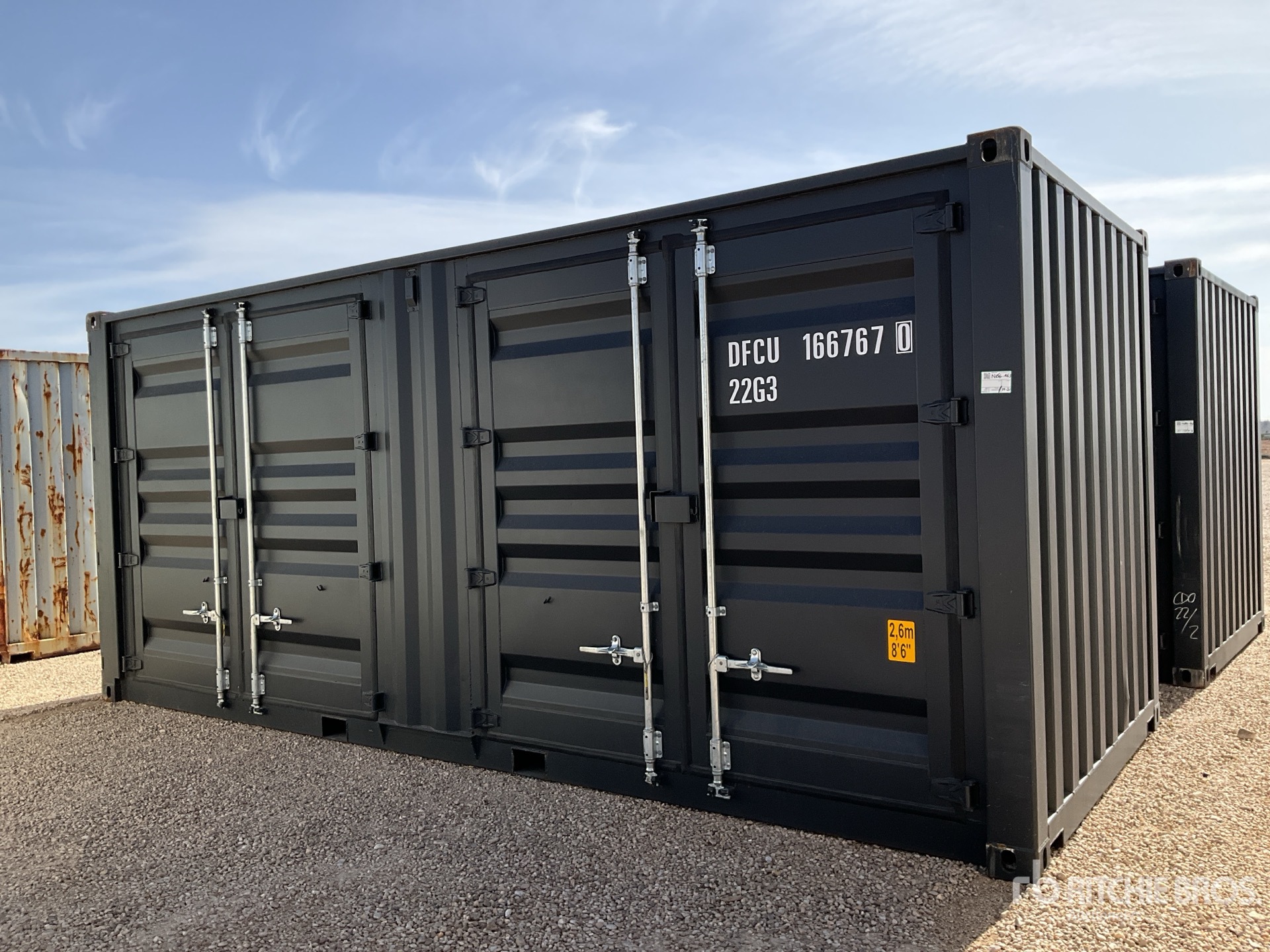 General Appearance with Picture, Left Rear Corner