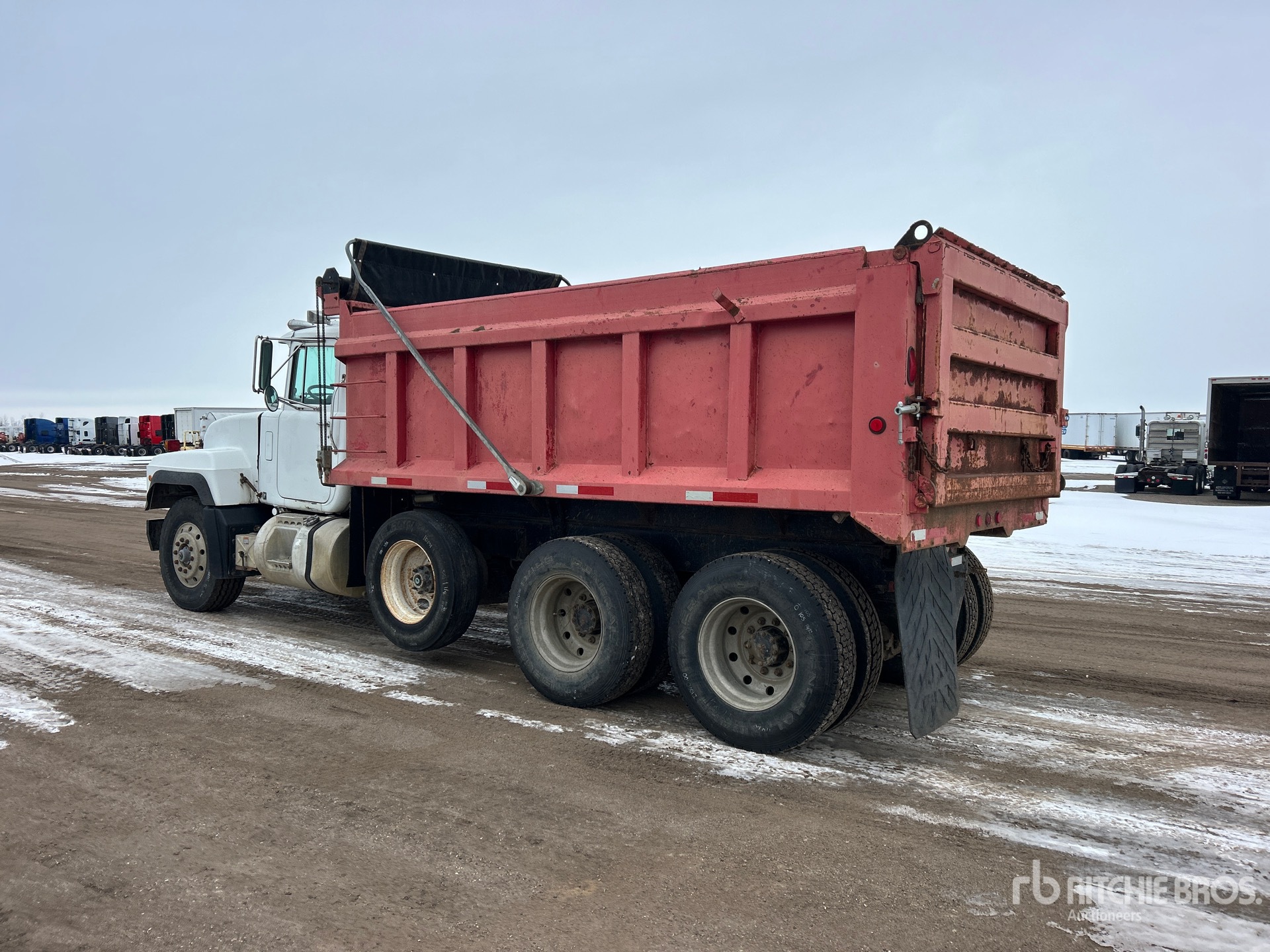 General Appearance with Imagen: esquina trasera izquierda