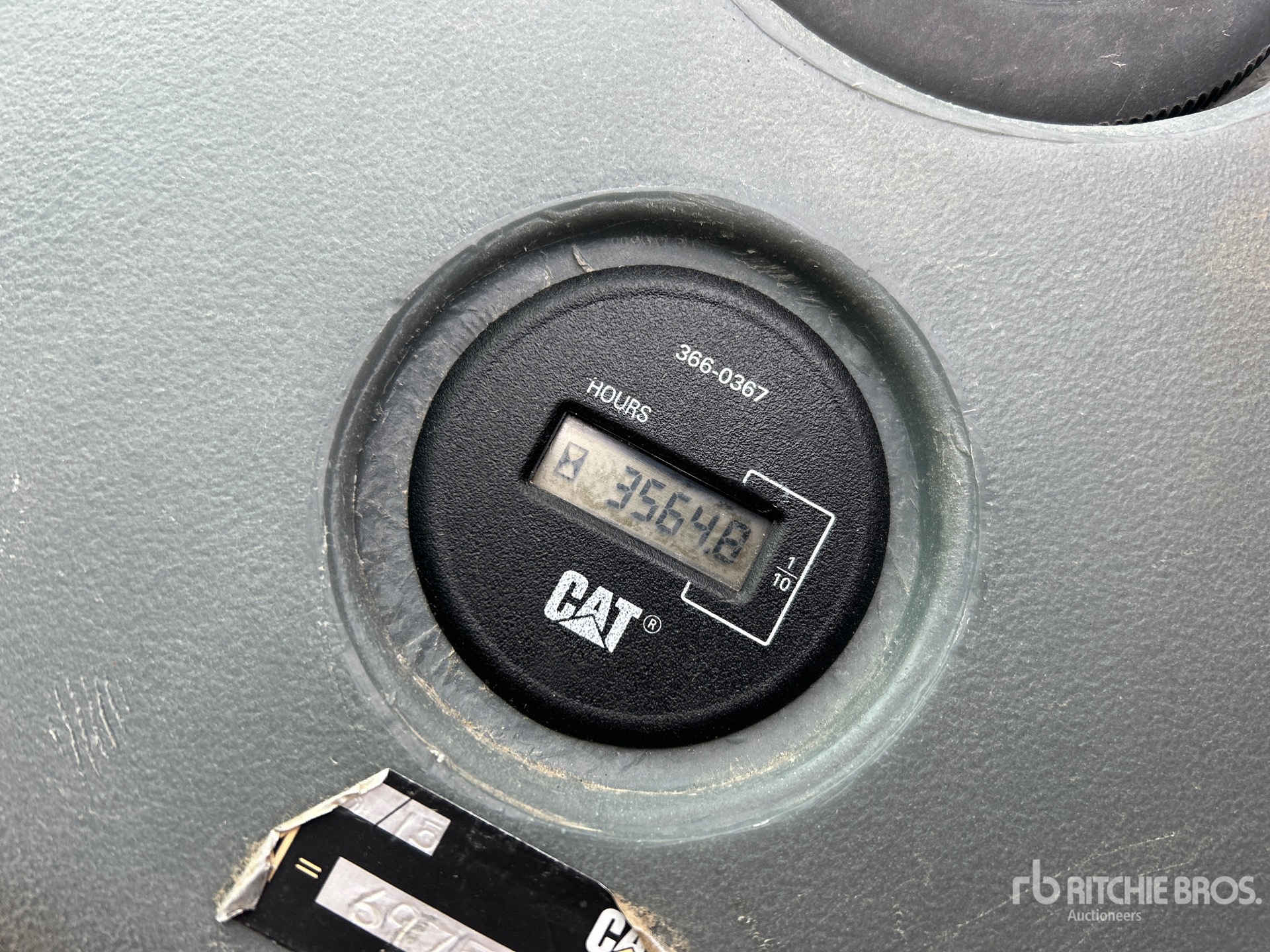 General Appearance with Hour Meter / Odometer