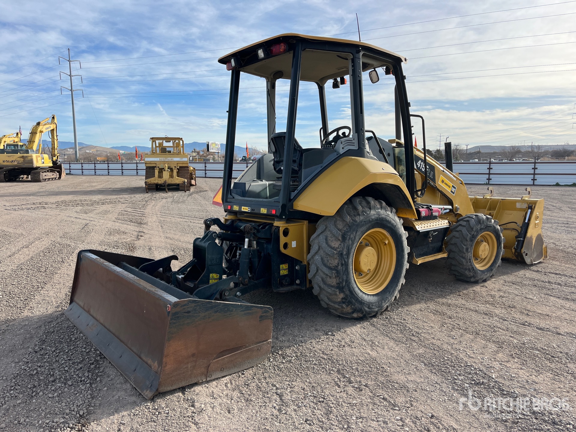 General Appearance with Imagen: esquina trasera derecha