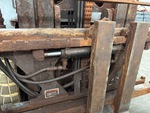 Hydraulics with Side Shift Cylinder