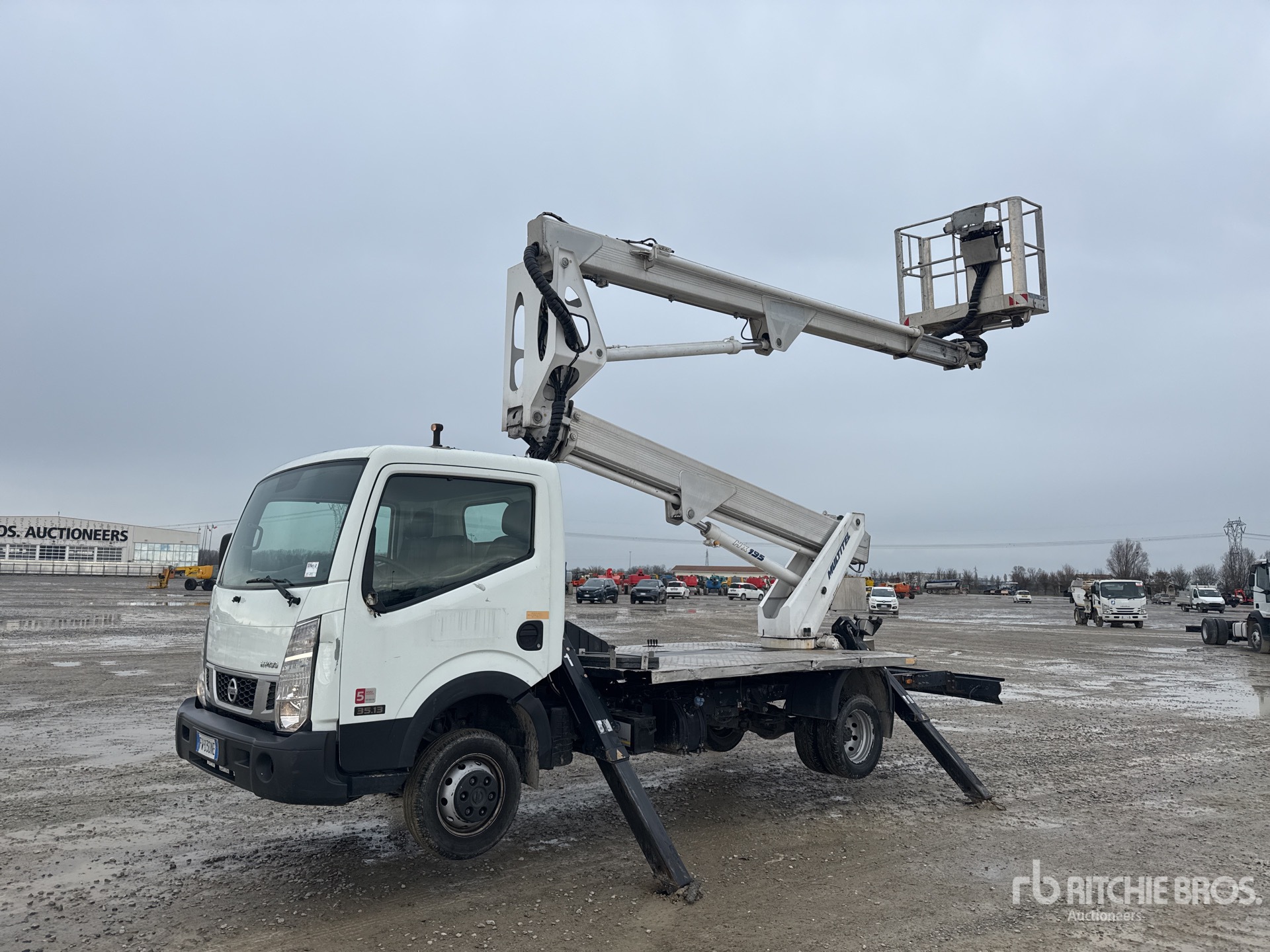 General Appearance with Imagen: esquina delantera izquierda