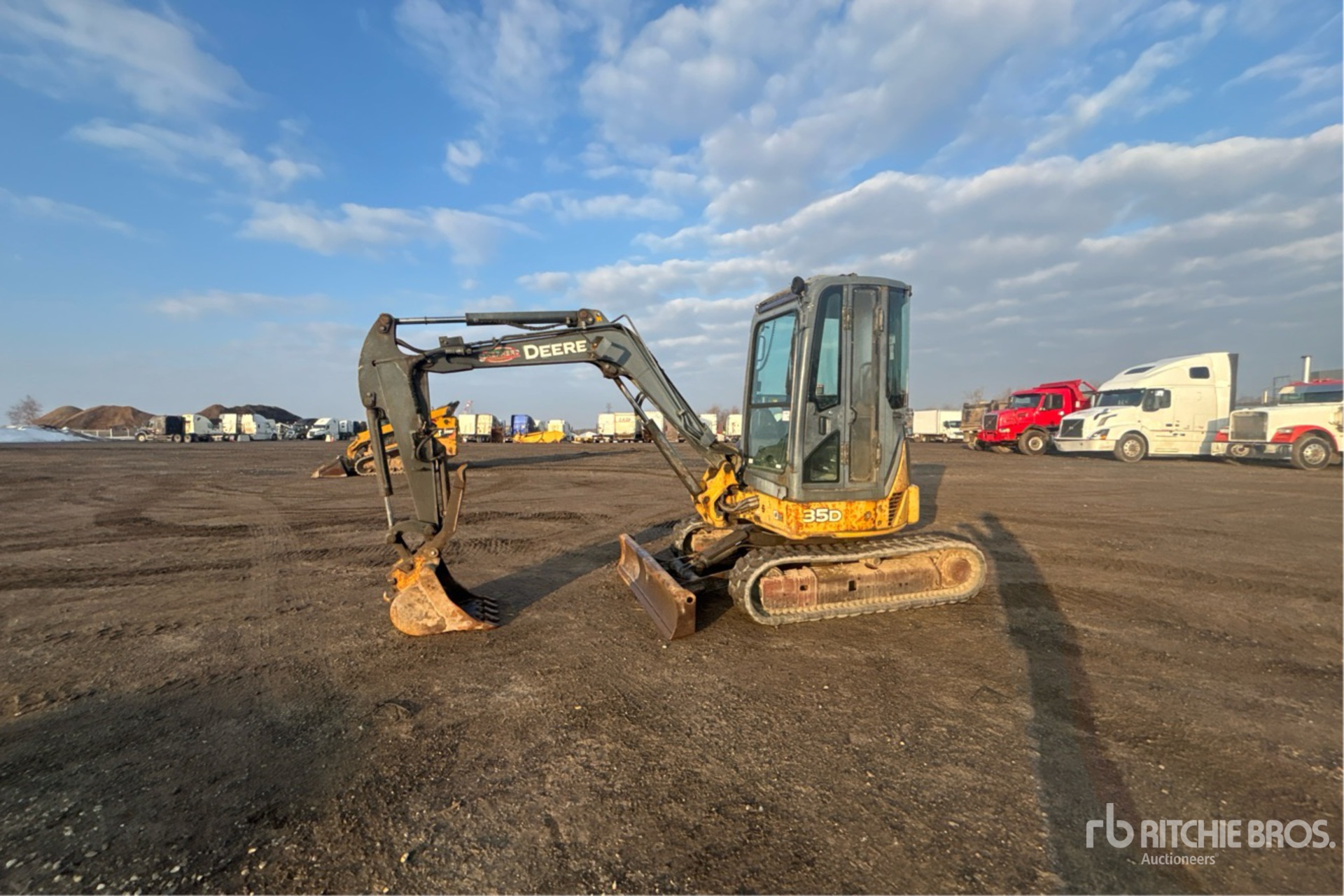 General Appearance with Picture, Left Front Corner