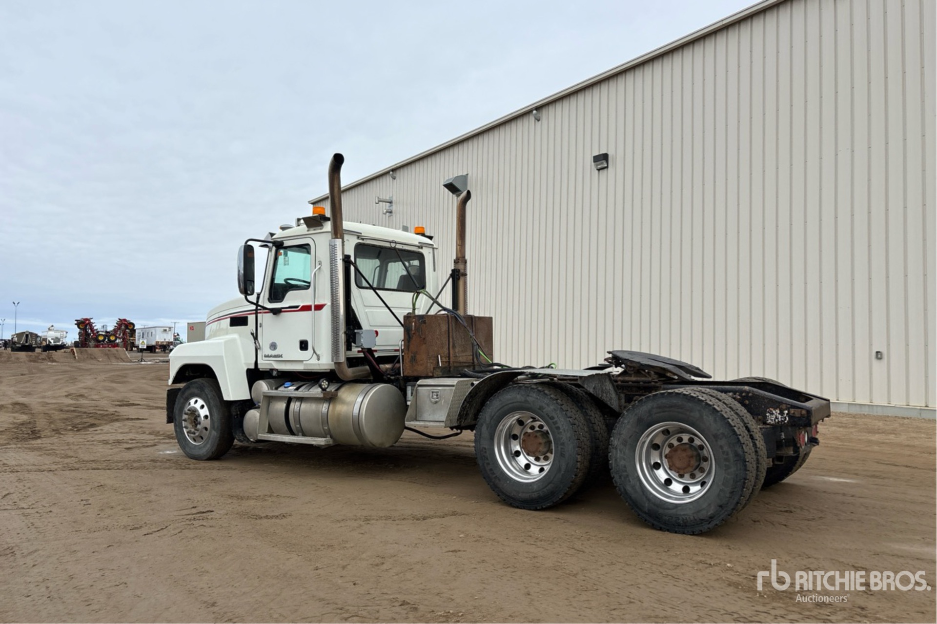 General Appearance with Image, coin arrière gauche